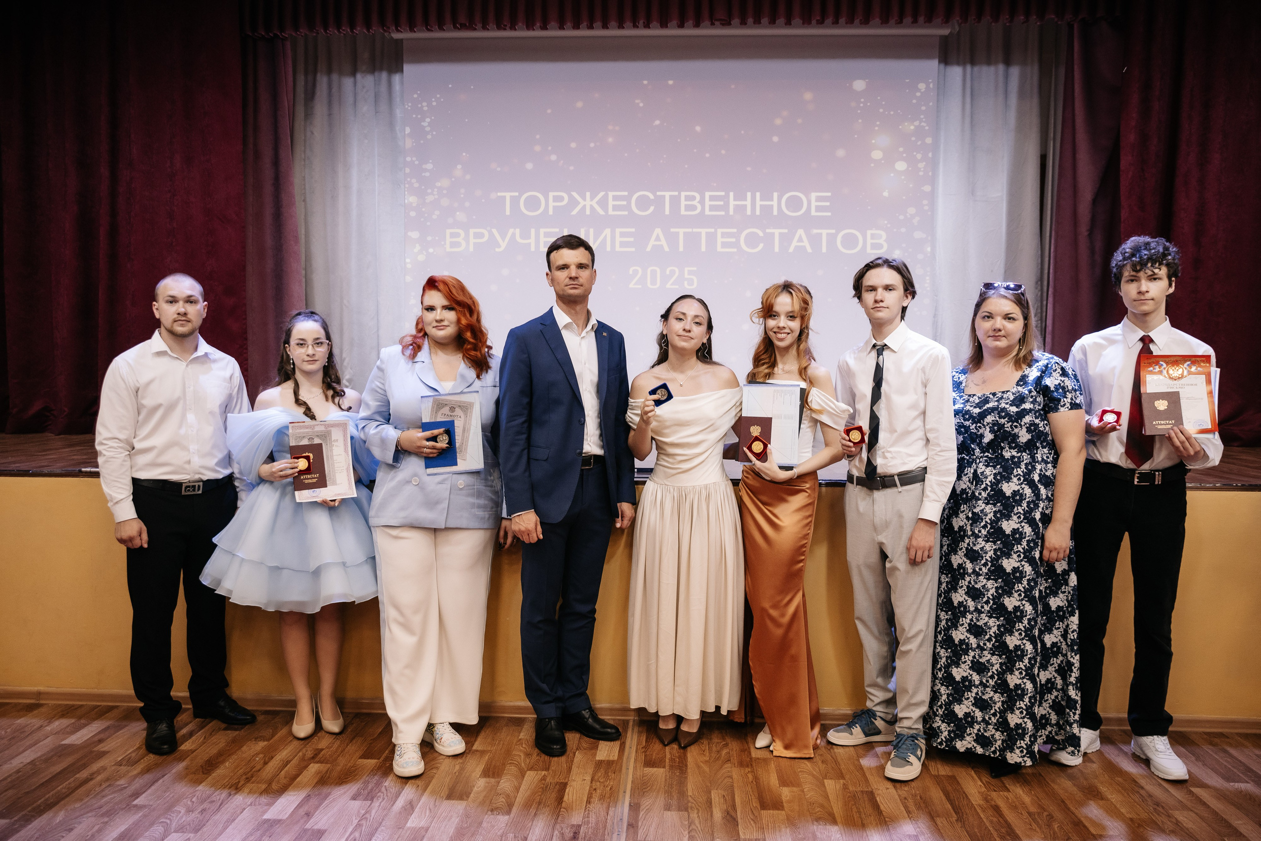 Выпускные. Фотограф Павел Романенко