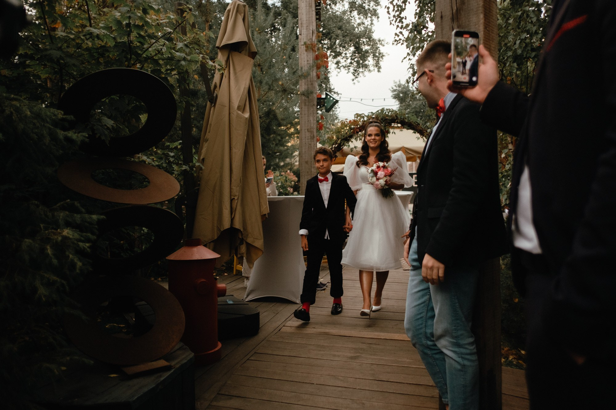 Позовем всех?. Свадебный фотограф Александра Тюлякова