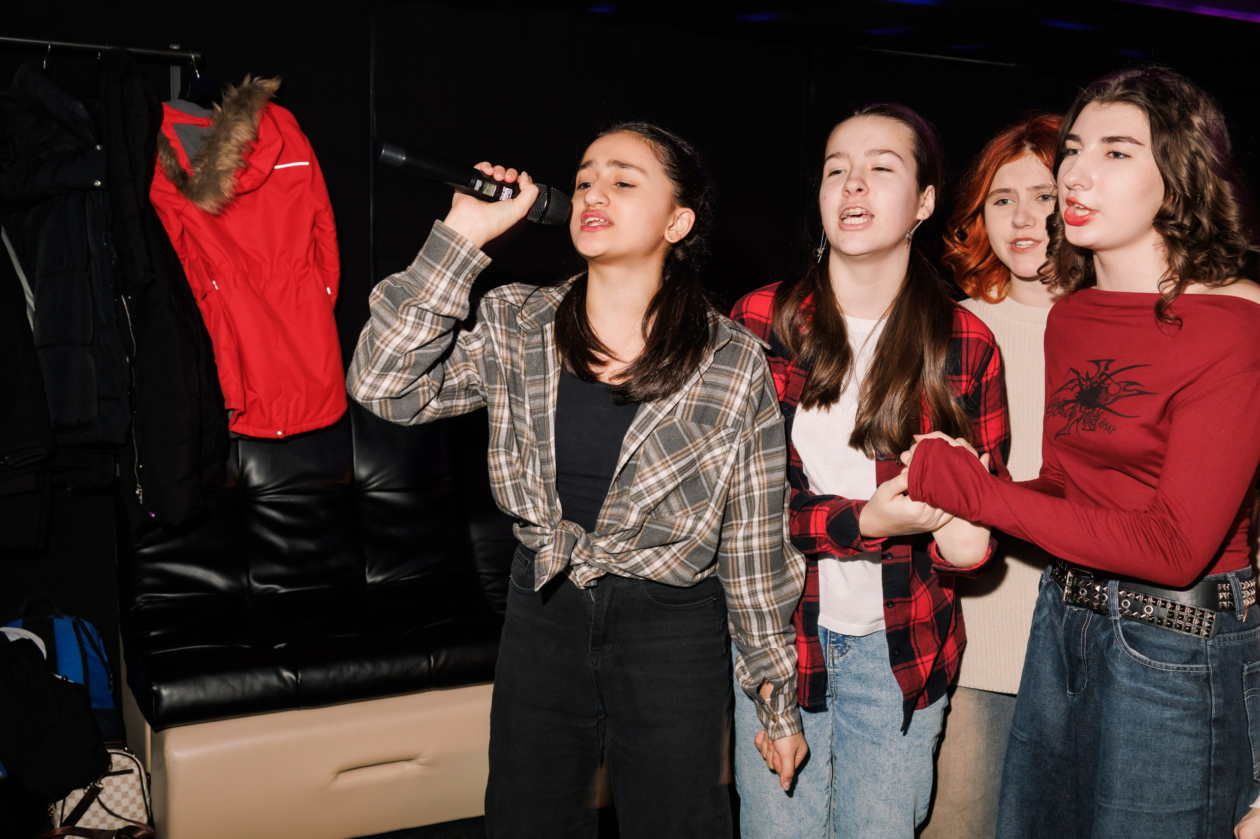 День Рождения в караоке 2. Фотограф в Москве Дмитрий Емельянов