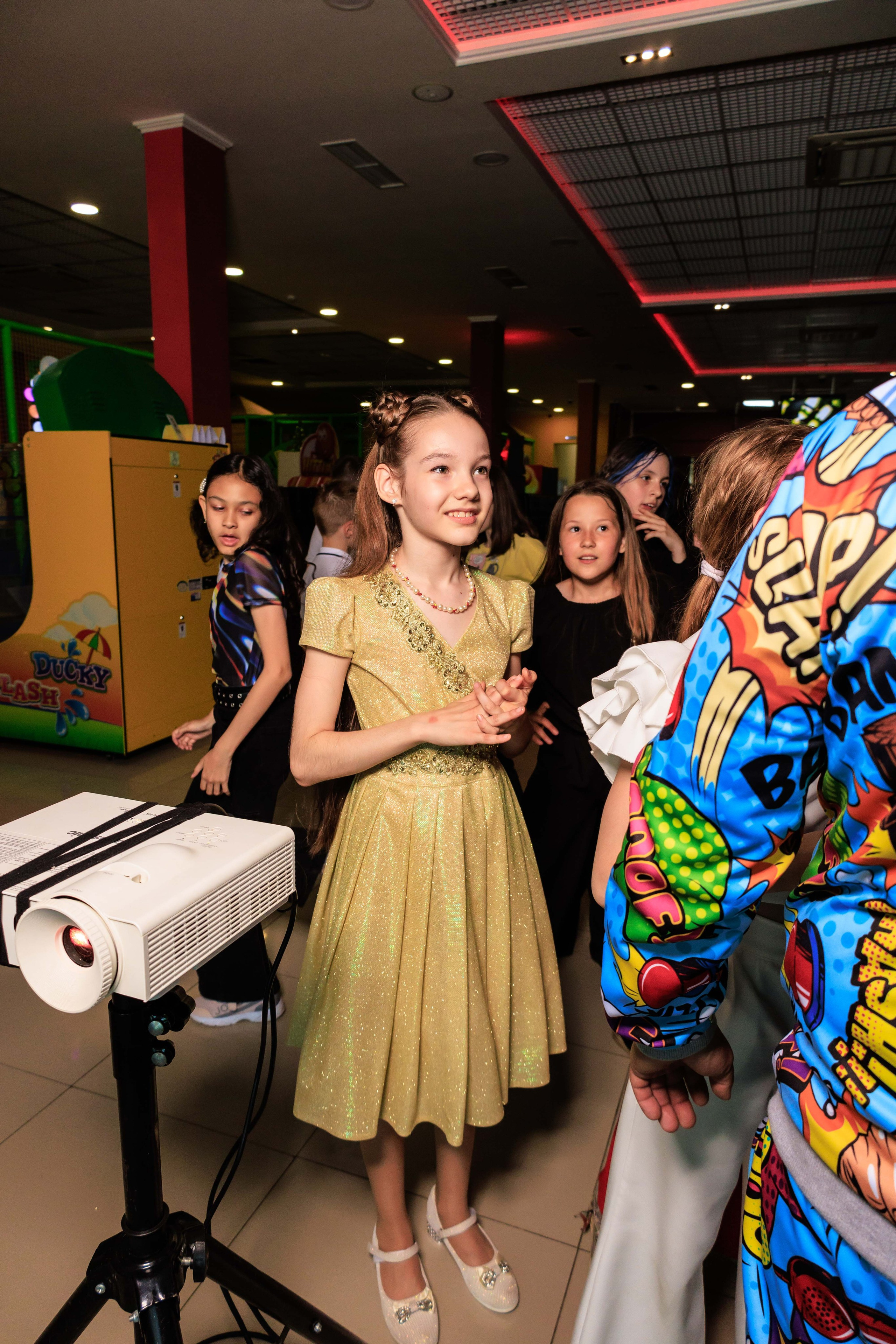 Выпускной 4 класс. Фотограф в Москве Дмитрий Емельянов