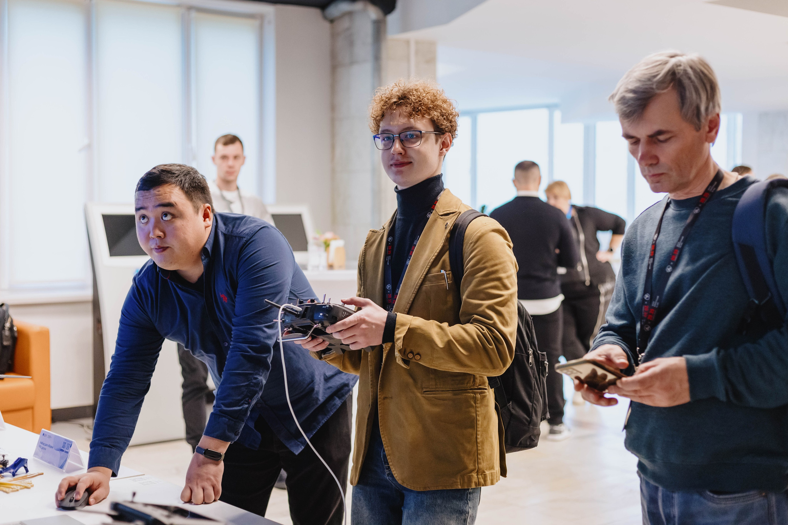 Конференция по БАС на базе МАИ. Фотограф в Москве Дмитрий Емельянов