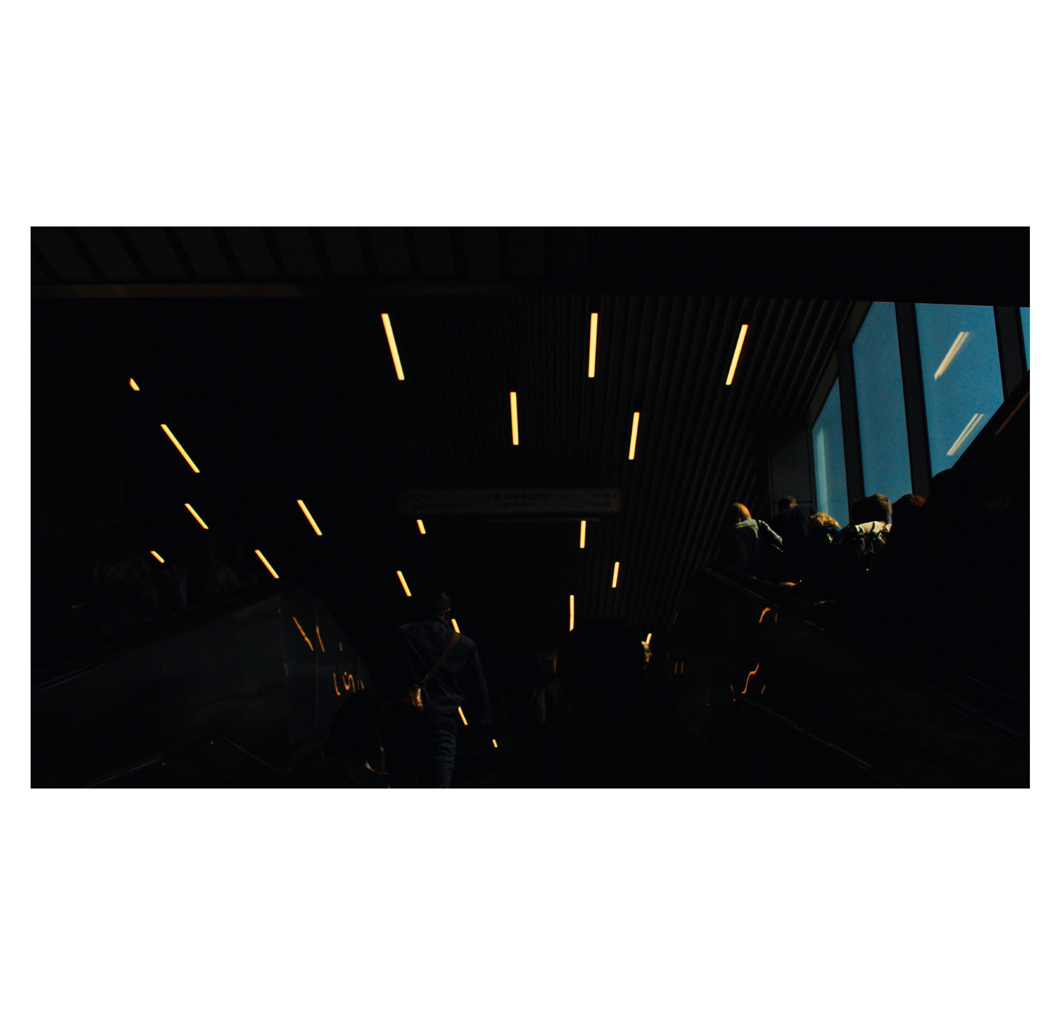 MOSCOW TAPE. Фотограф/дизайнер в Екатеринбурге Хитрый Дмитрий