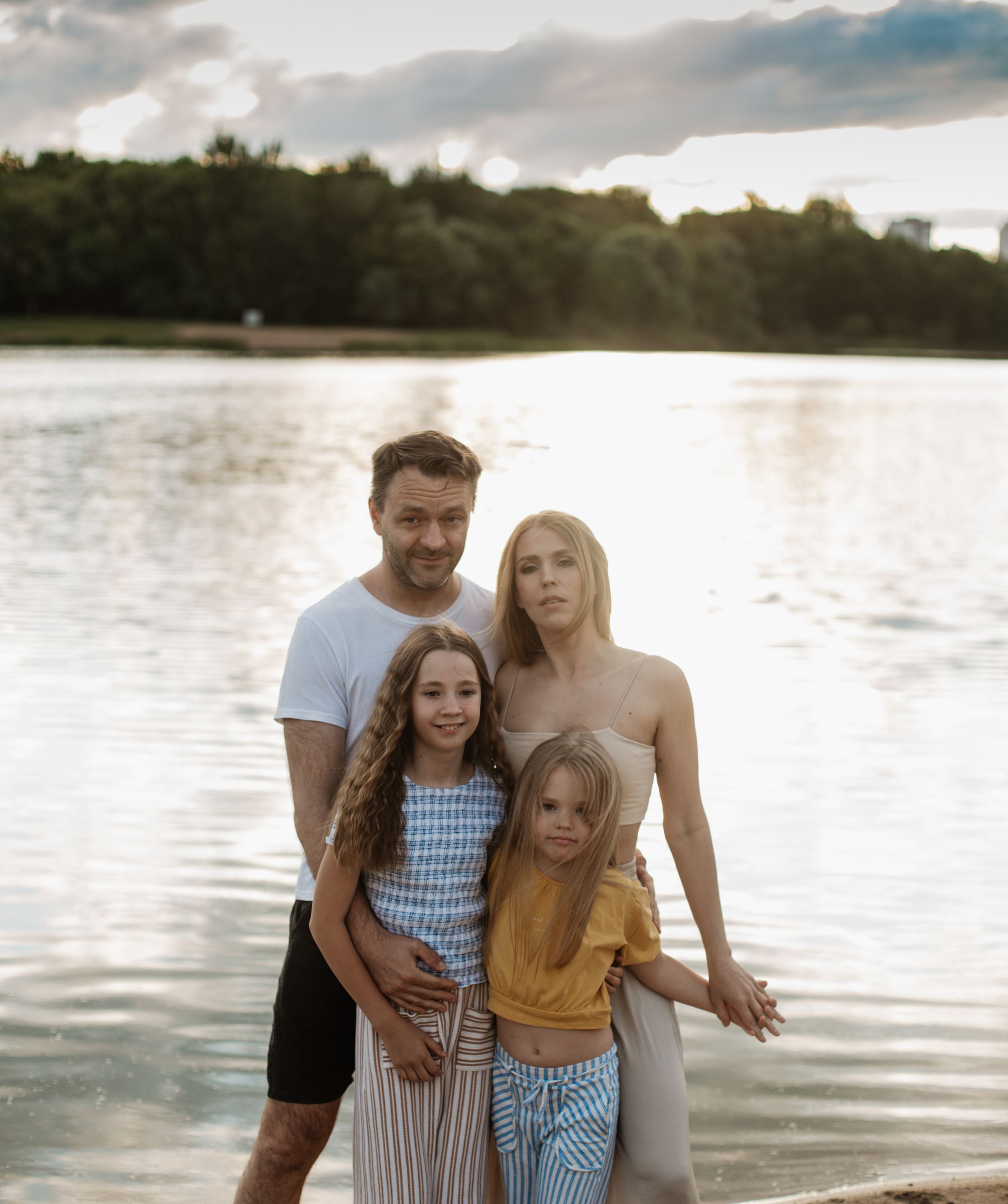 Алиса и ее семья. Фотограф Брянск