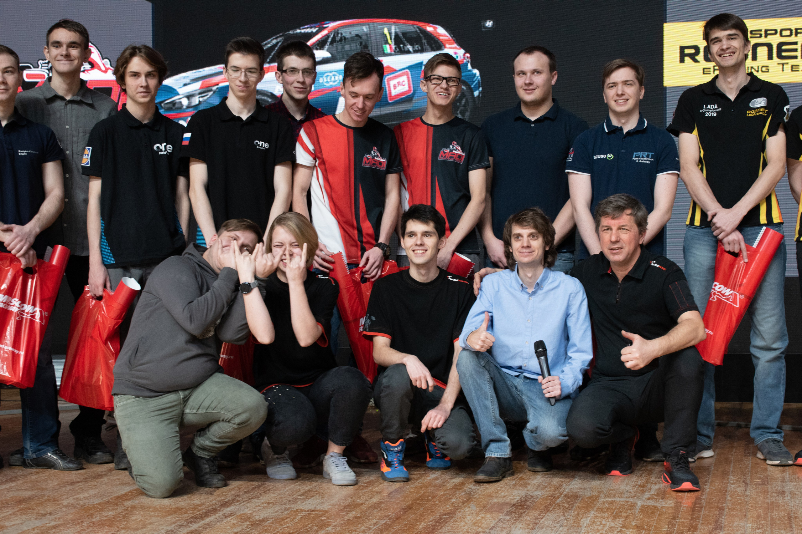 RaceRoom — Командный турнир среди ВУЗов города Москвы | 22.02.20. Репортажный фотограф Сыбер Мартти