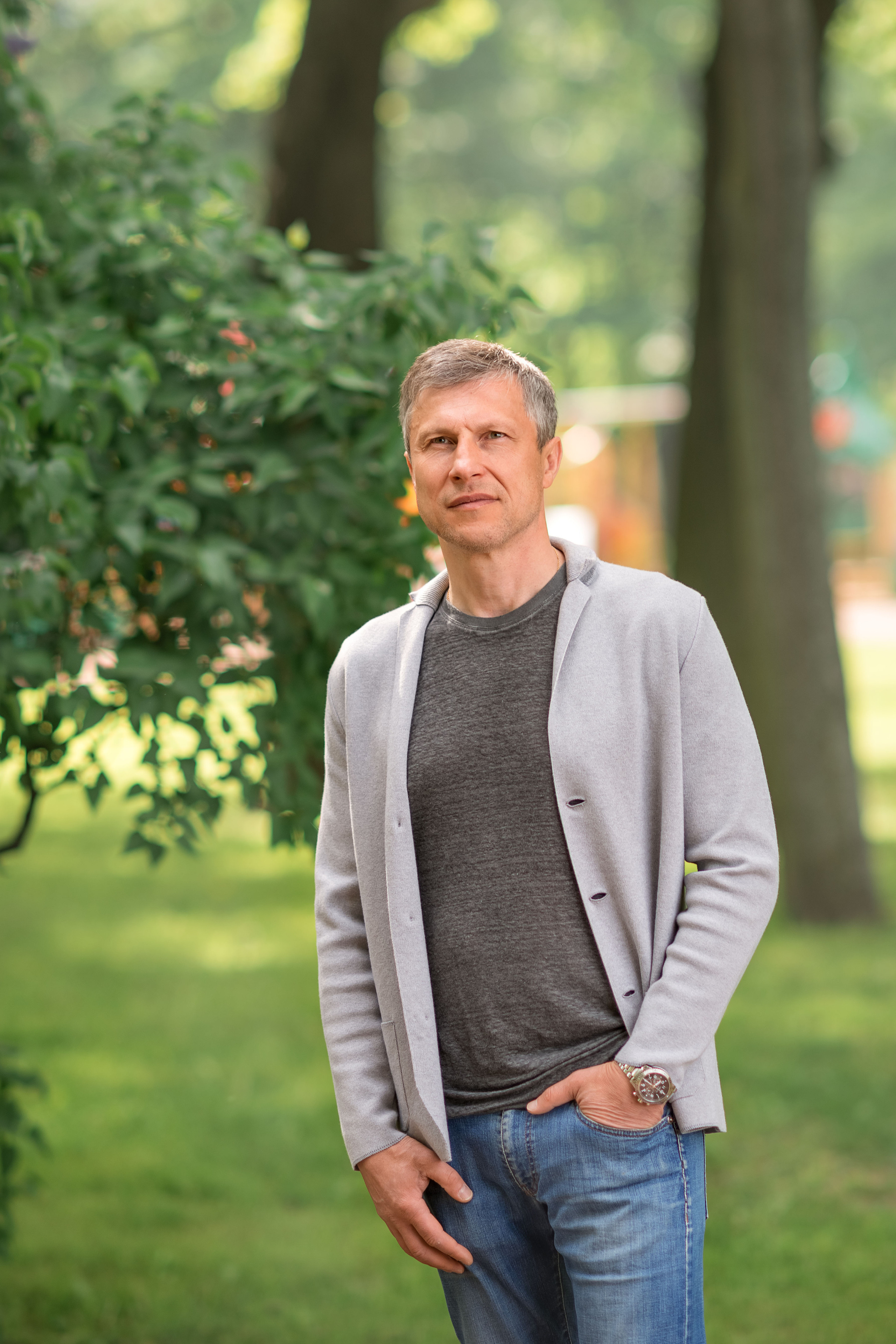 Семейная фотосессия в центре СПб. Фотограф Юлия Кондратьева