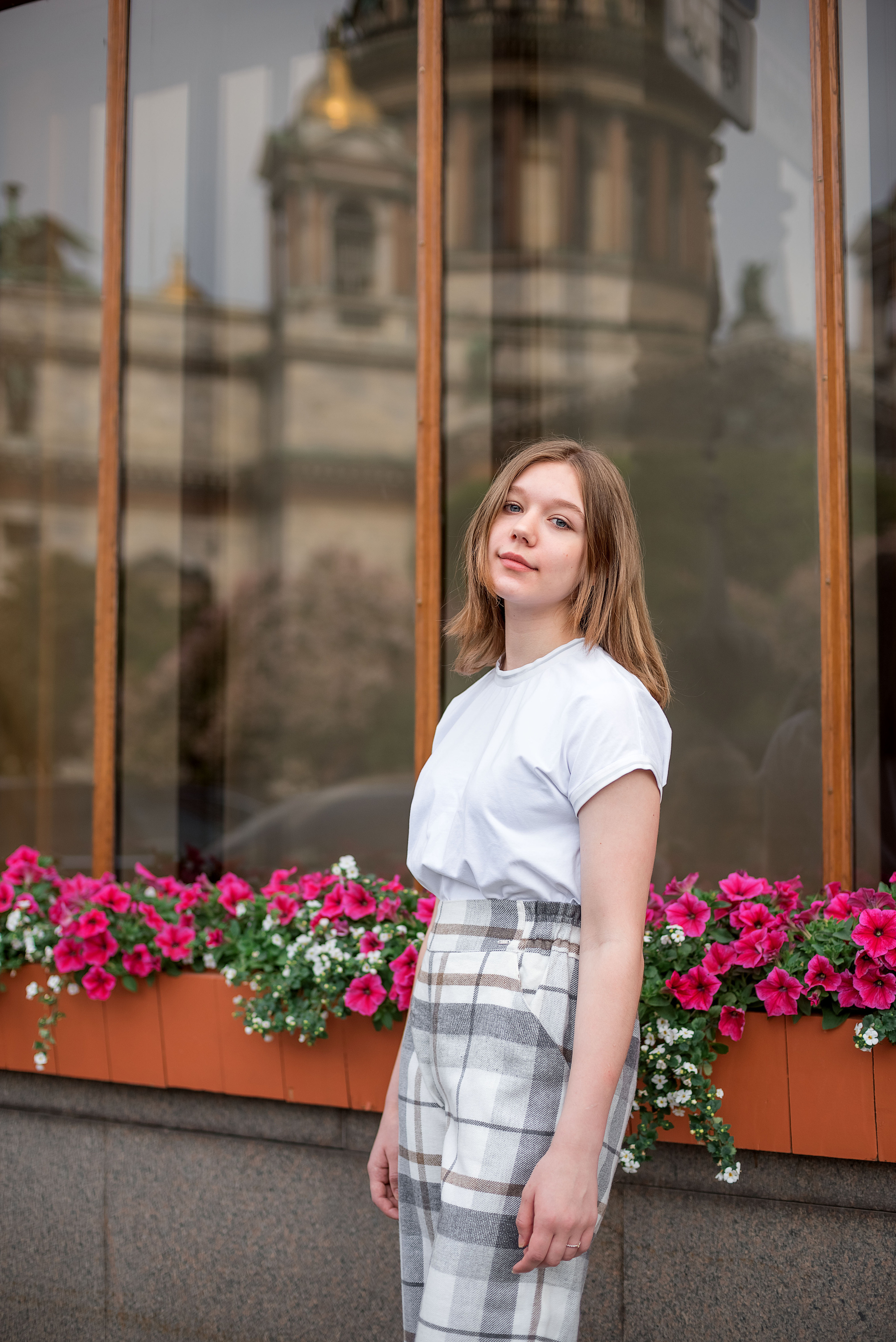 Семейная фотосессия в центре СПб. Фотограф Юлия Кондратьева