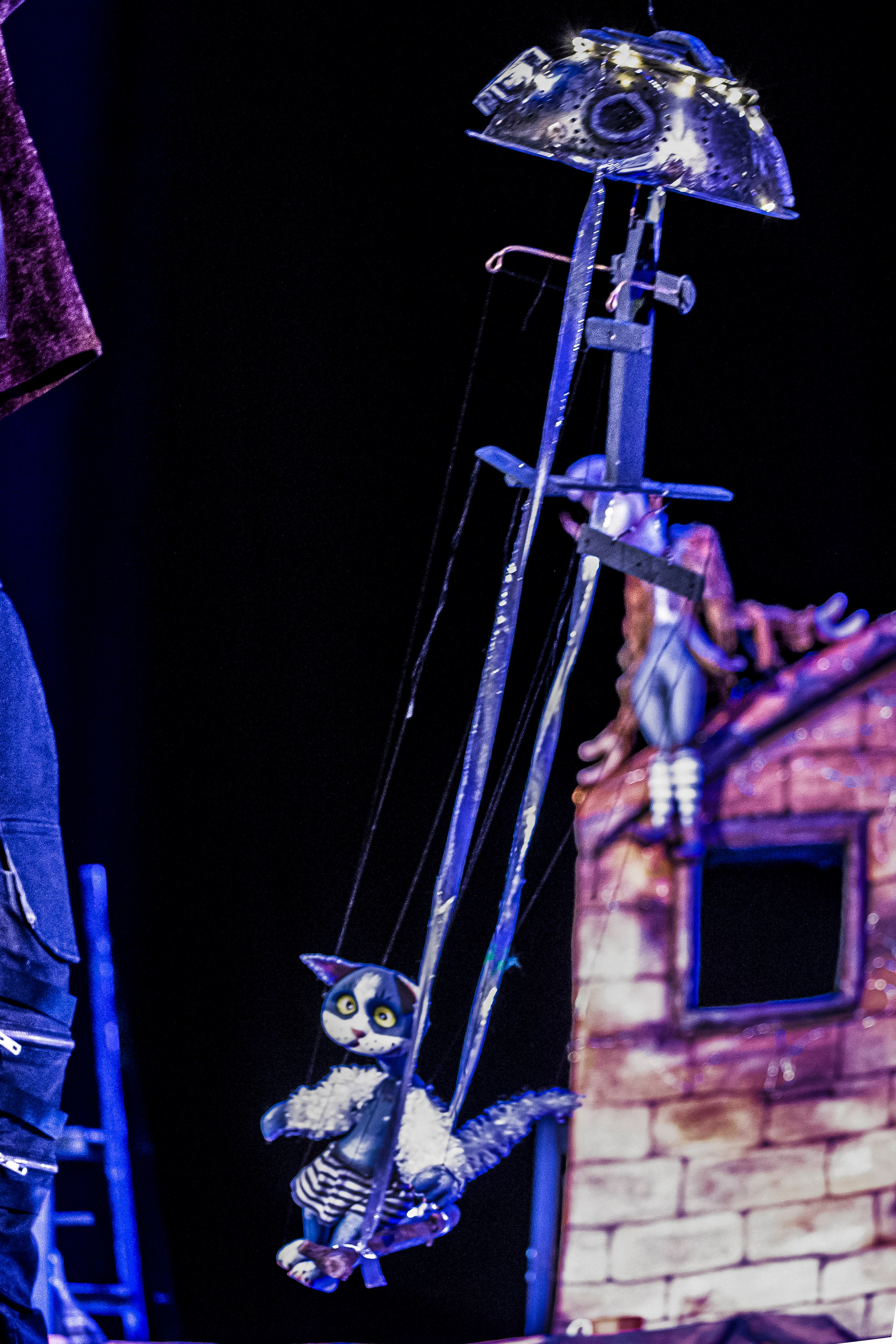 Человек с луны — спектакль кукольного театр Саквояж. Фотограф в Сочи Юрий Шептаев