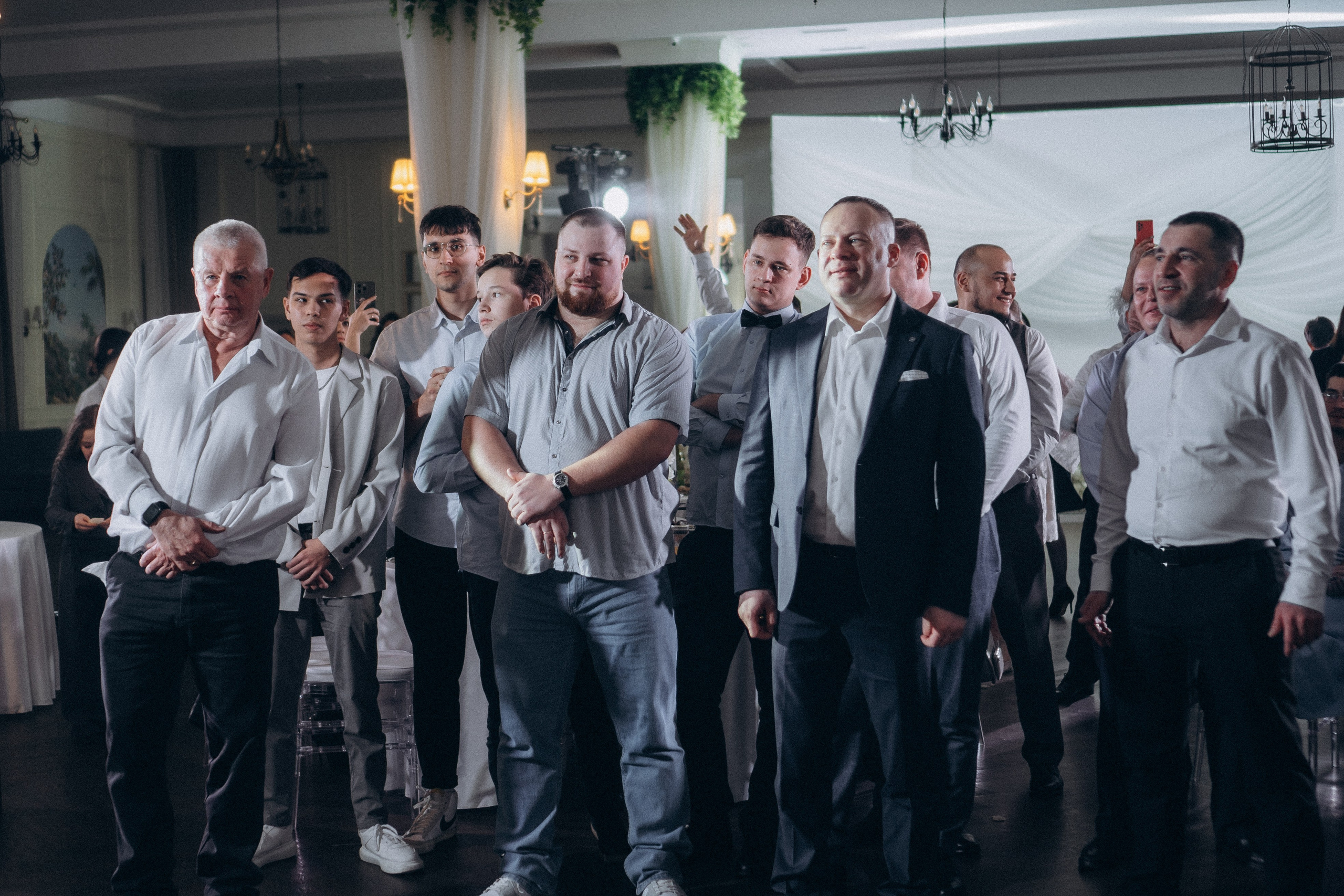 СВАДЕБНАЯ СЬЕМКА СБОРОВ В ОТЕЛЕ И ВЫЕЗД НА ЦЕРЕМОНИЮ (СНЯТО В СИБИРЕ В НИЖНЕВАРТОВСКЕ). Профессиональный фотограф, Санкт-Петербург — Виктория Богомолова