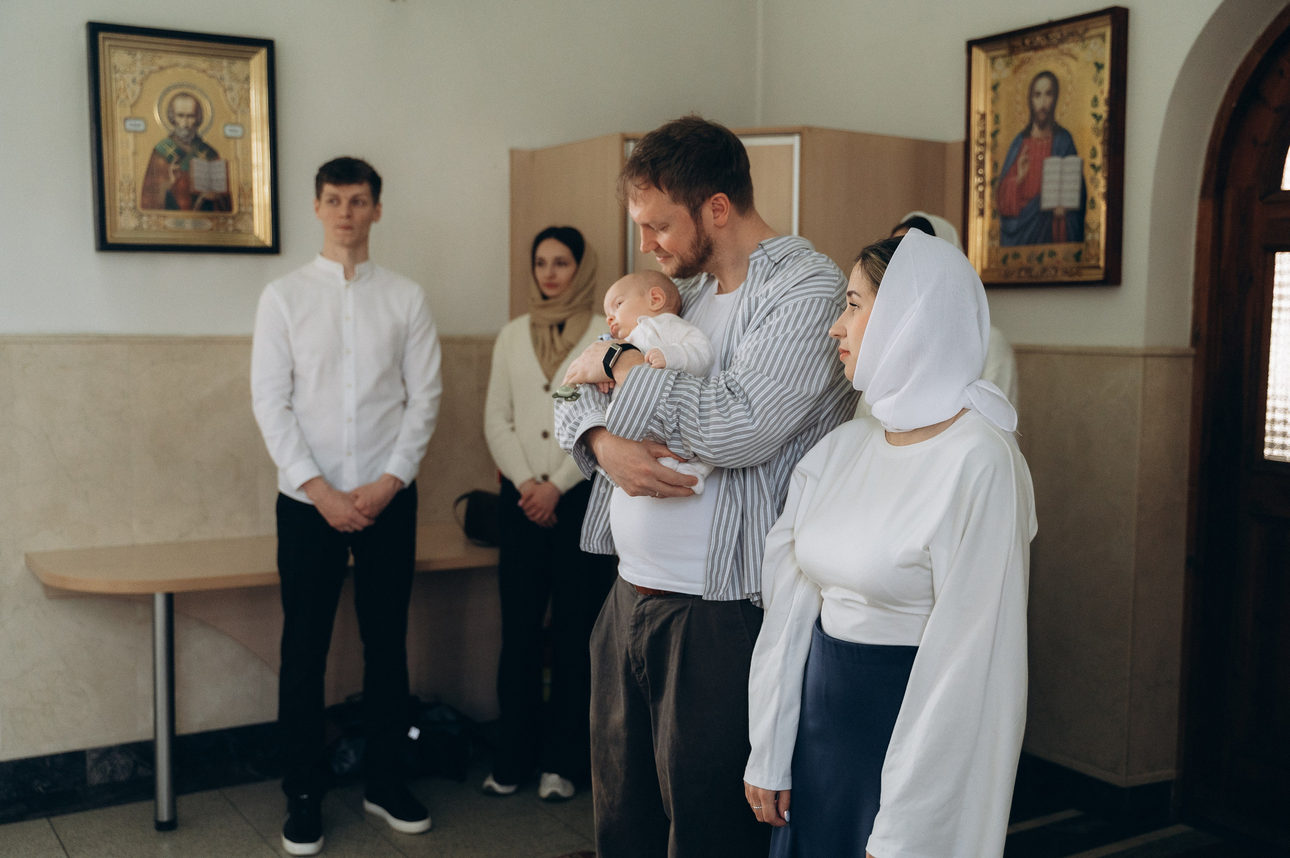 Крещение Артура (Храм Марии Магдалины). Семейный фотограф в Минске Дарья Дреко