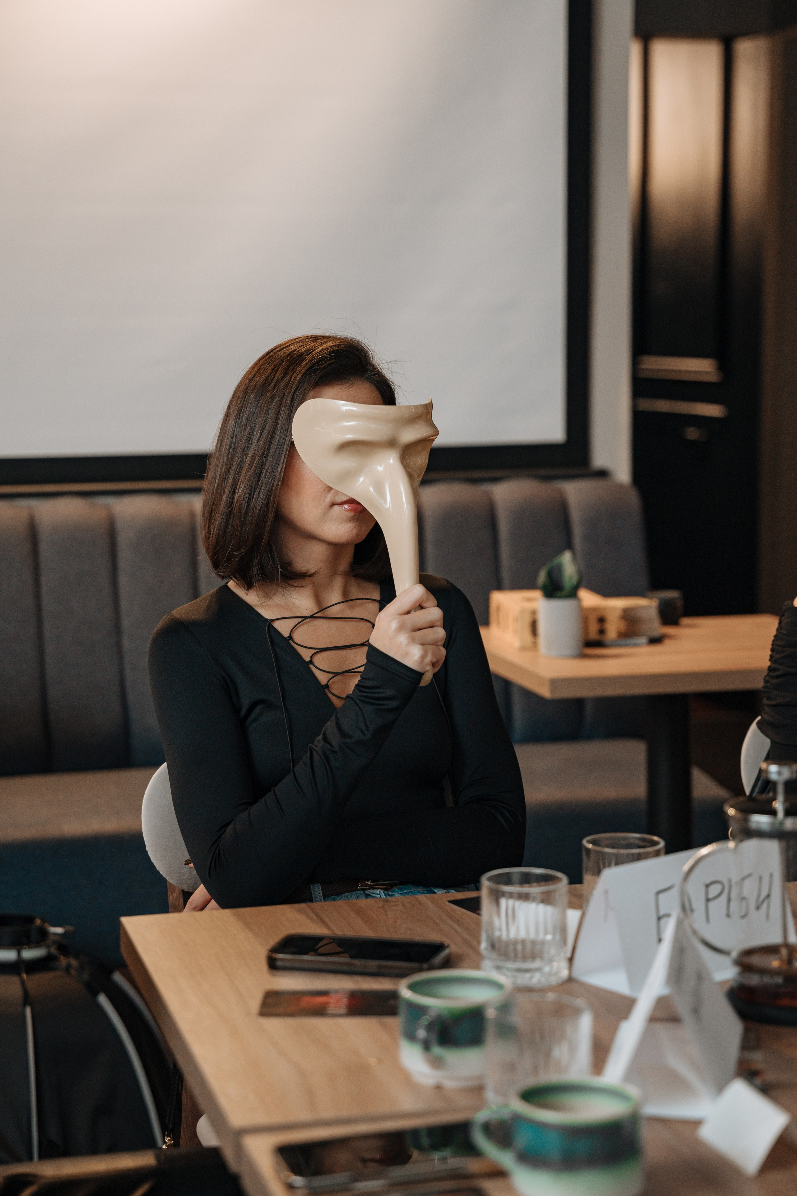 Мафия. Бар FINCH. ЖЕНСКИЙ КЛУБ LAXMI. Портретный фотограф в Санкт-Петербурге Дмитриева Наталия