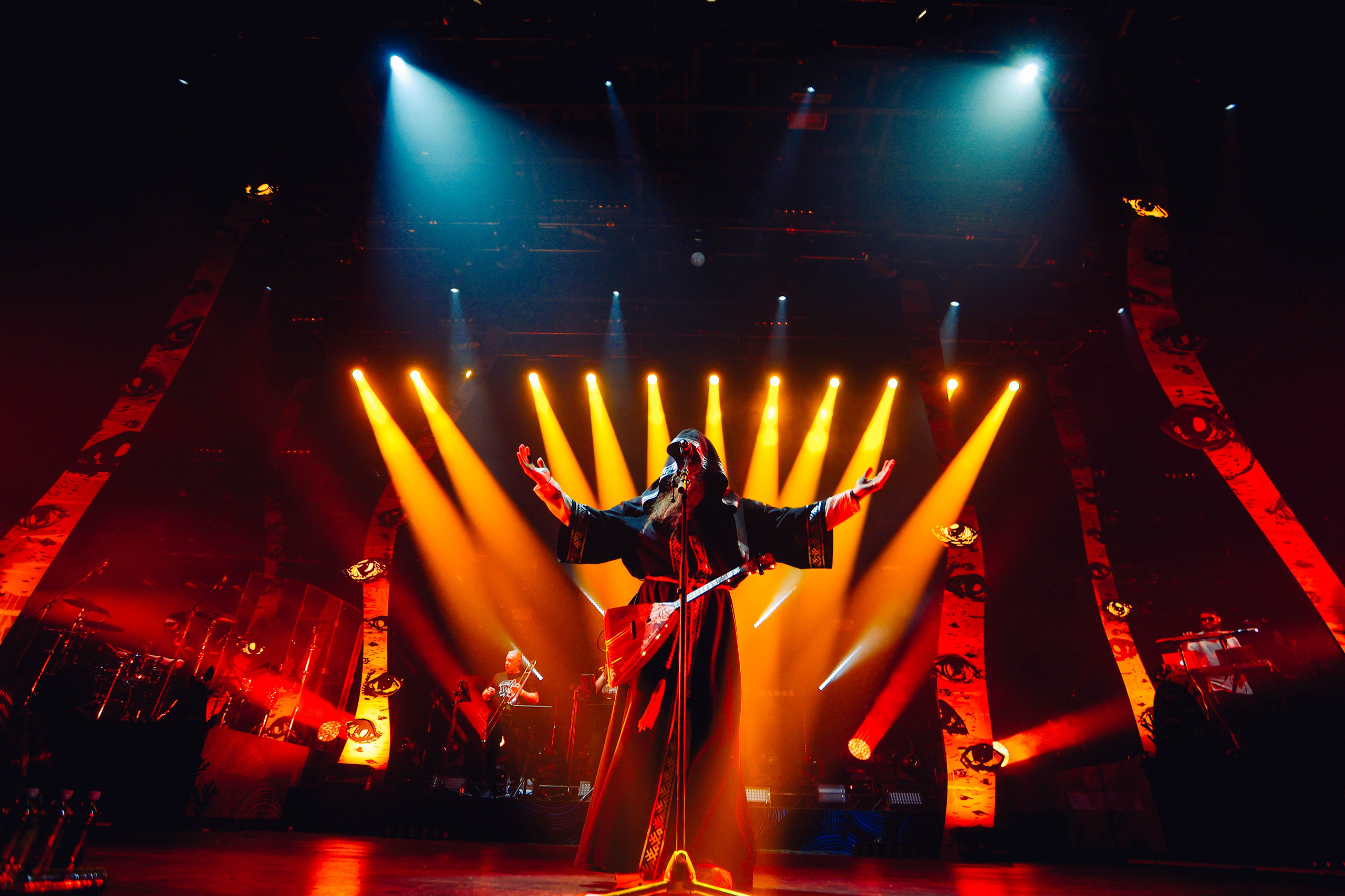 НЕЙРОМОНАХ ФЕОФНА В VK STADIUM 16.11.24. Концертный и репортажный фотограф в Москве и Санкт-Петербурге Мария