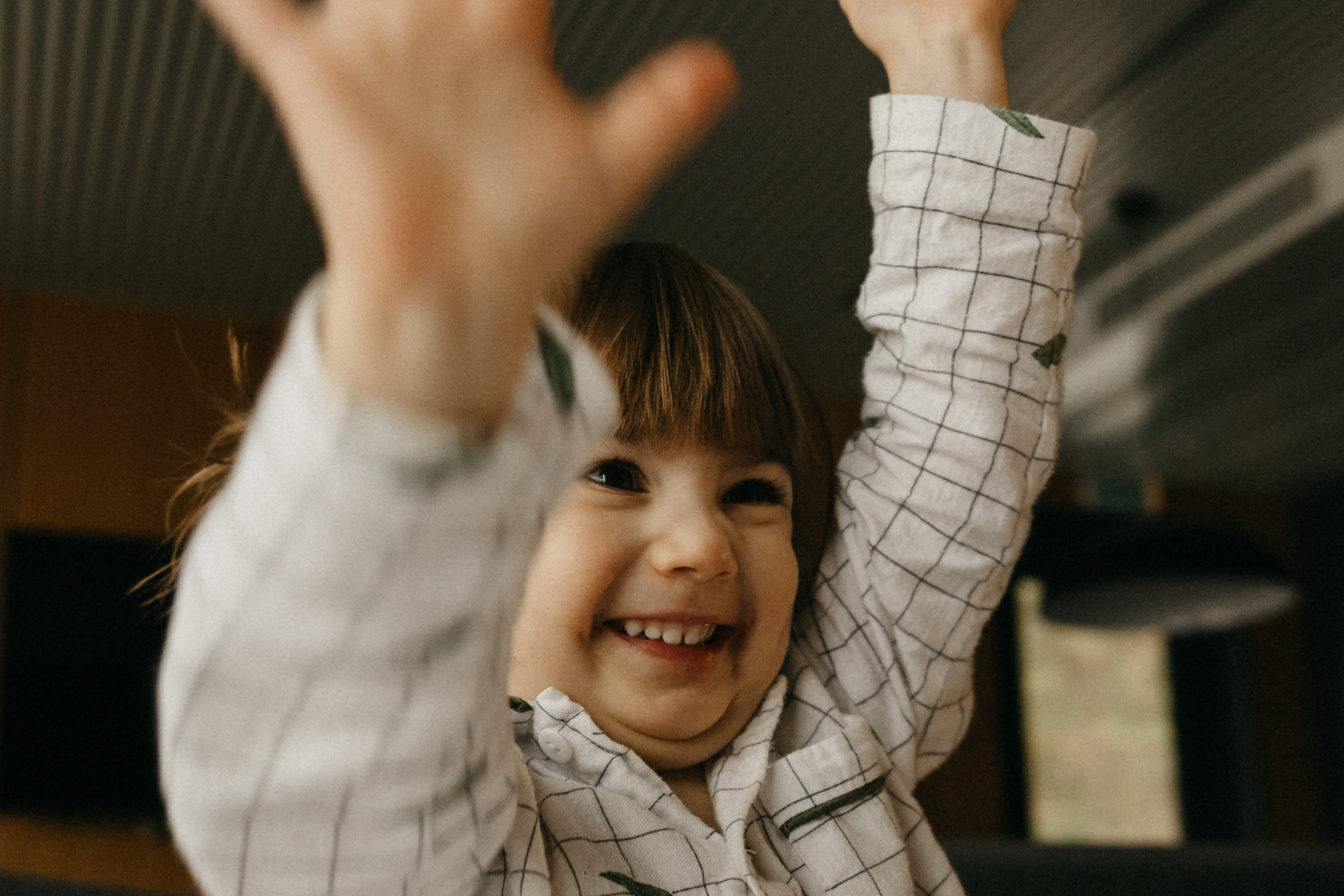 Оля и Василиса. Главная