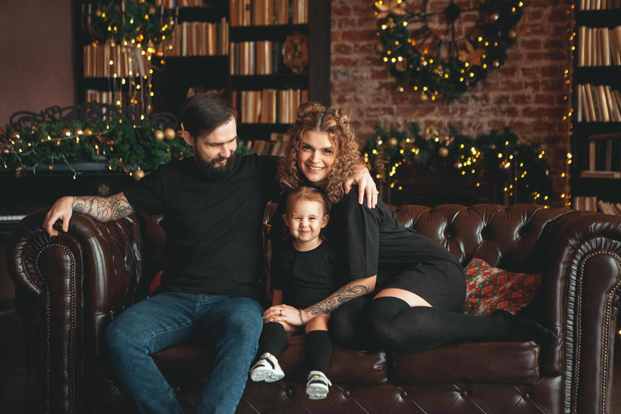 Новогодняя семейная фотосессия в студии. Фотограф Ольга Ефремова