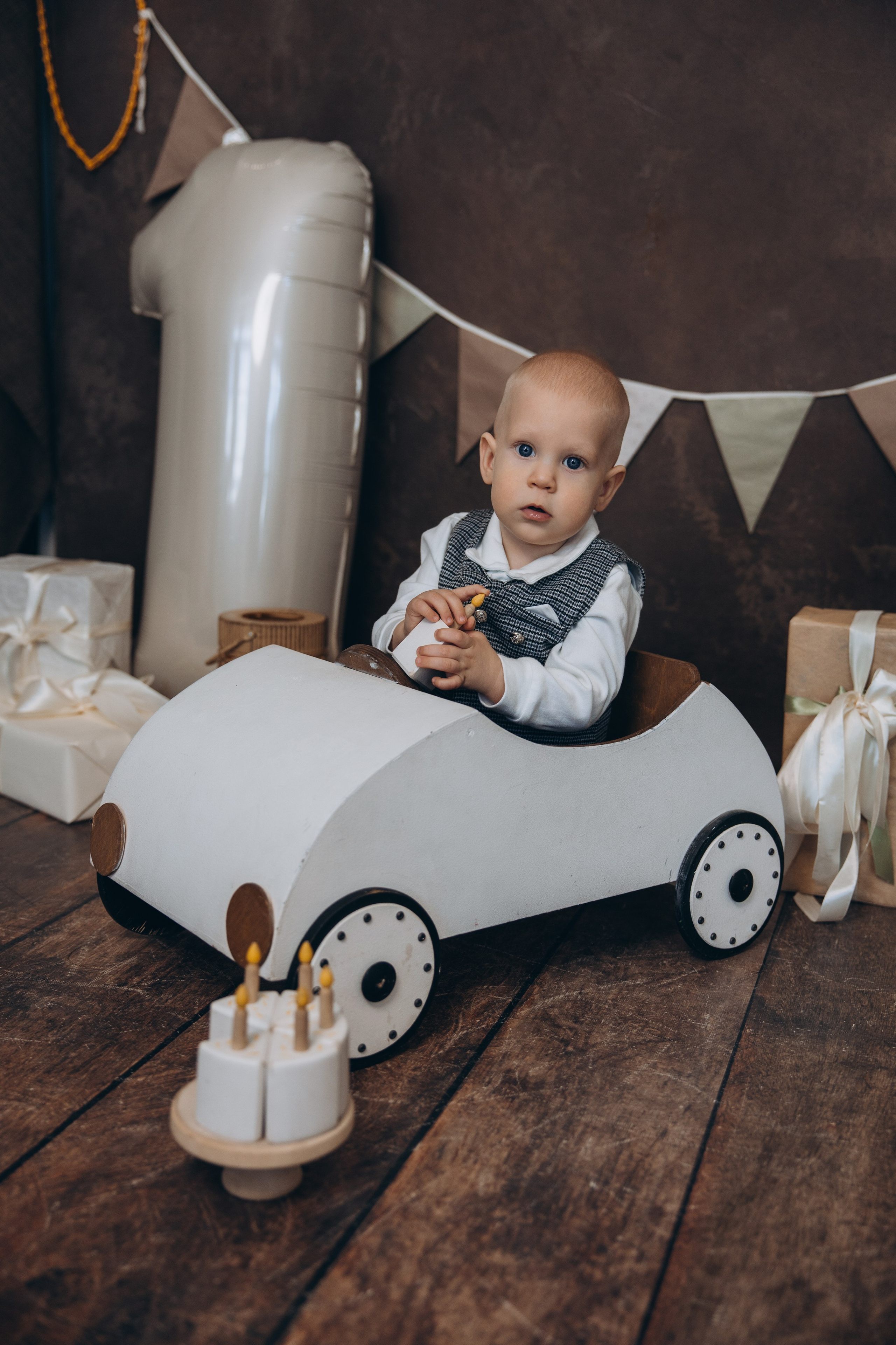 Дамиру год. Свадебный, семейный фотограф в Иркутске Светлана Макаричева