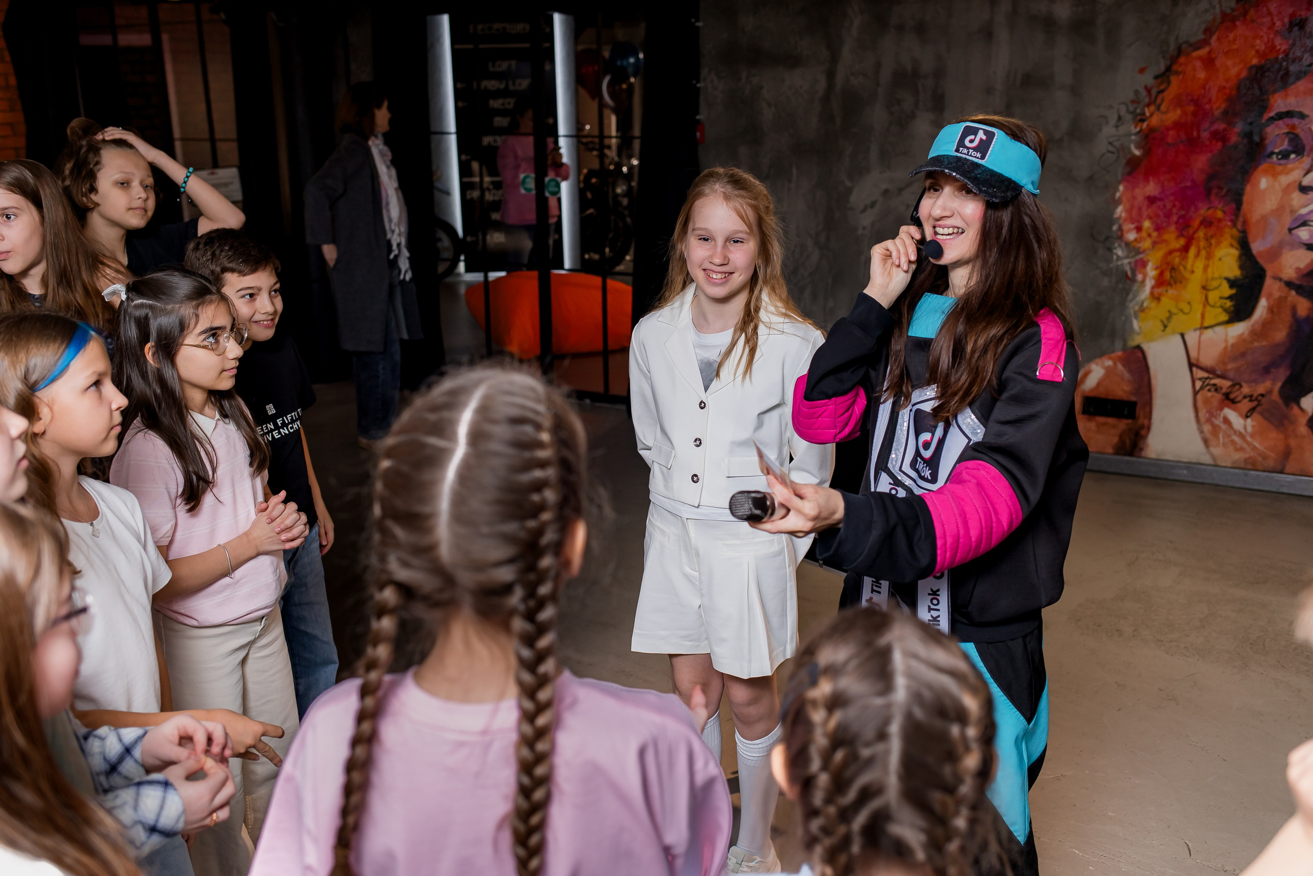 Выпускной 4 класс. Фотограф в Москве Авдеева Мария