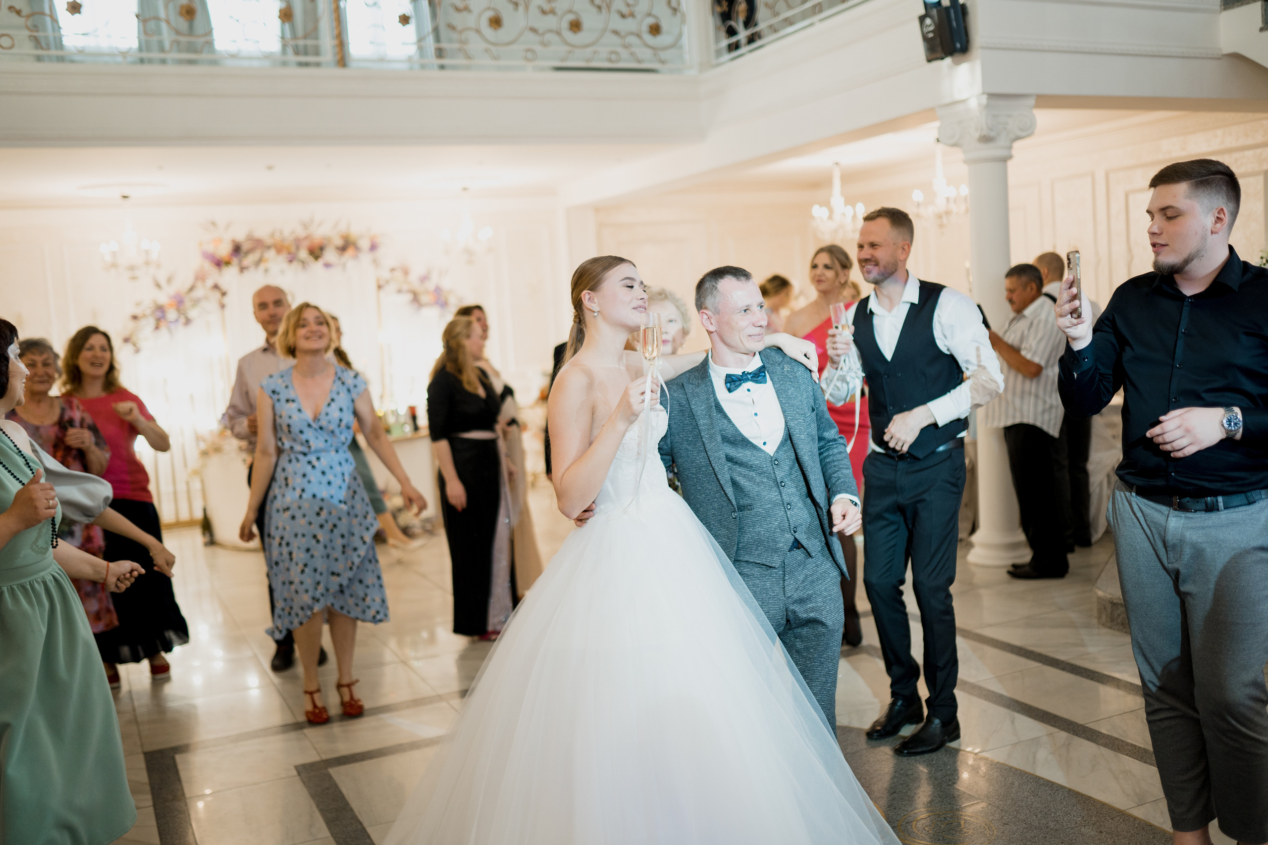 НОВЫЕ ЛЮДИ. Свадебный фотограф Тольятти Москва Адамова Виктория