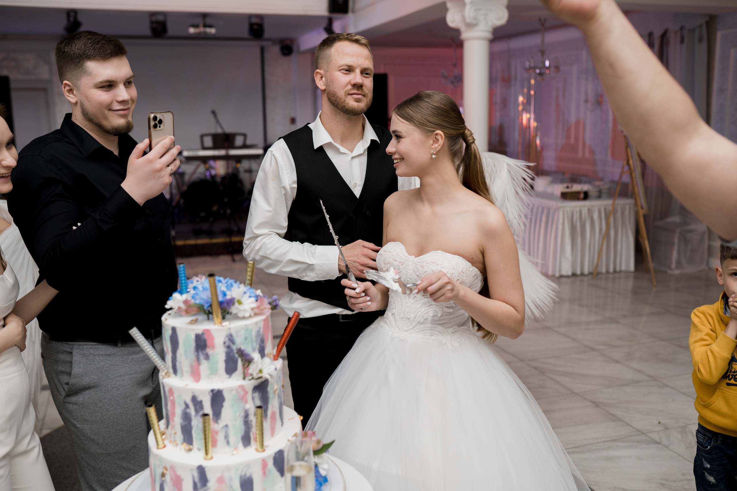 НОВЫЕ ЛЮДИ. Свадебный фотограф Тольятти Москва Адамова Виктория