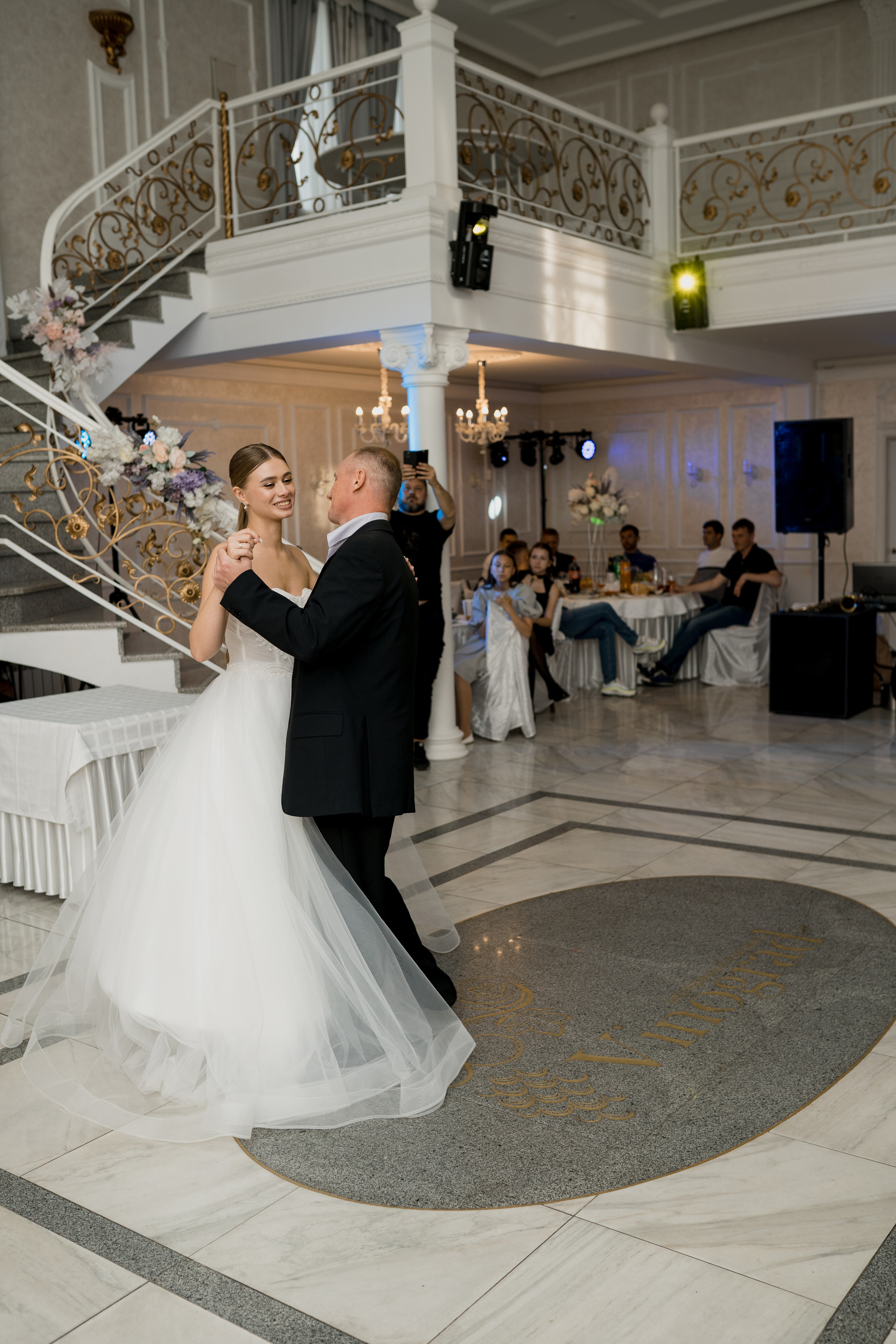 НОВЫЕ ЛЮДИ. Свадебный фотограф Тольятти Москва Адамова Виктория