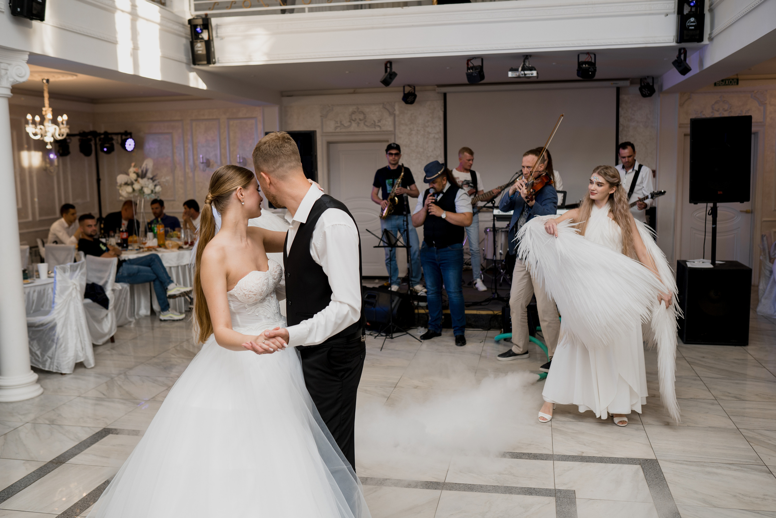 НОВЫЕ ЛЮДИ. Свадебный фотограф Тольятти Москва Адамова Виктория