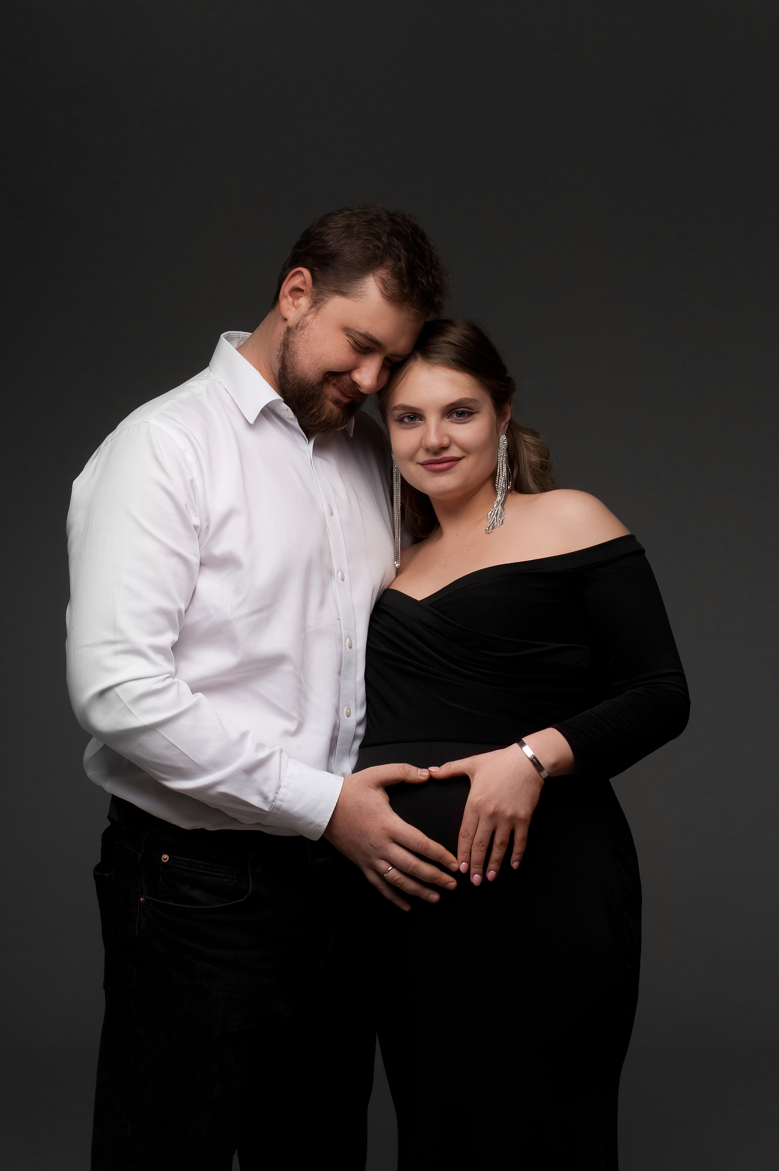 Фотосессия Беременности в Москве в стиле VOGUE "Всё включено". Стильная Фотосессия беременности как с обложки журнала