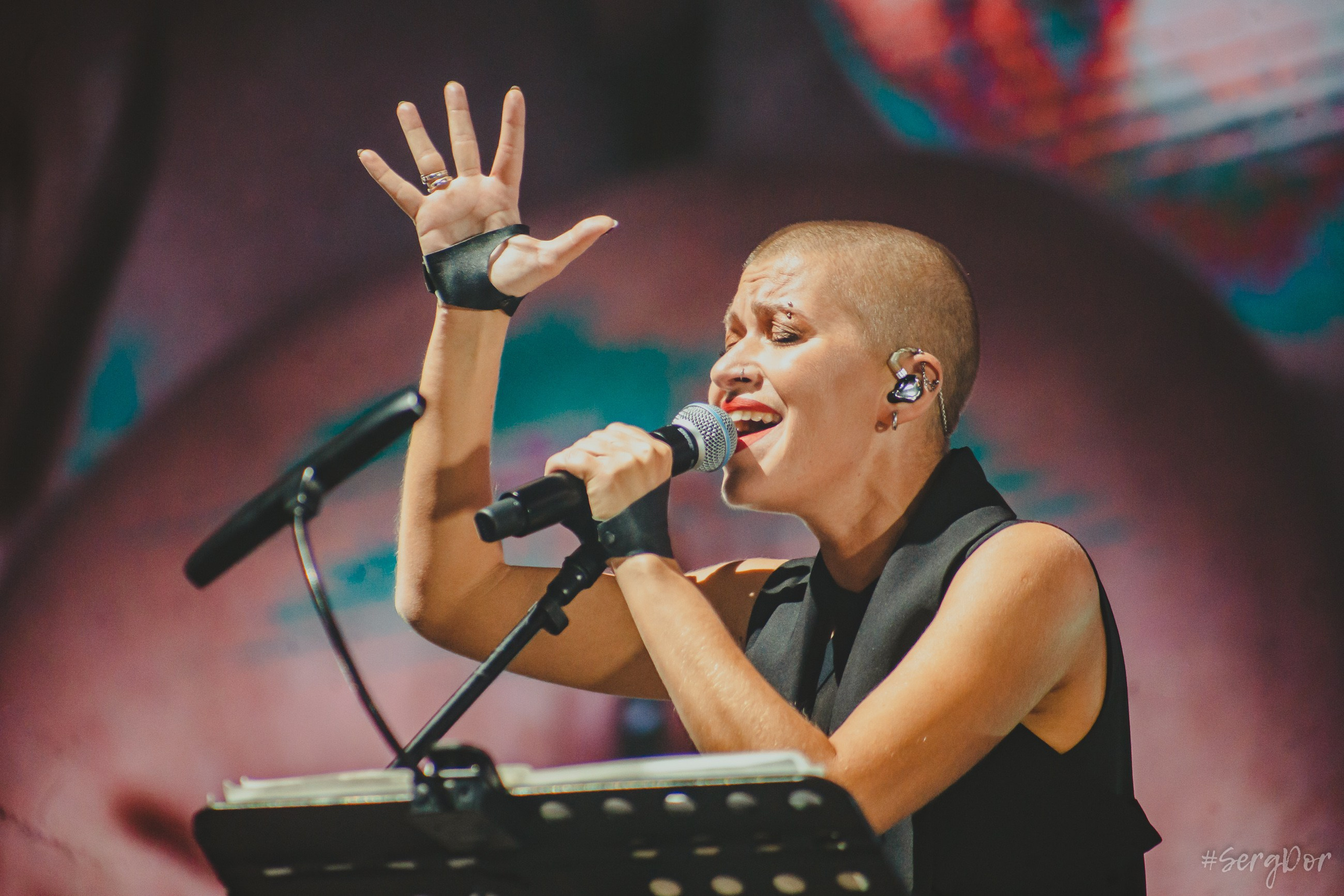 ДДТ, DDT, Ереван, 03.11.2024, СКК, Спортивно-концертный комплекс имени Карена Демирчяна, Երևան, Армения, большой концерт, 3 ноября 2024 года, Юрий Шевчук, SergDor, #SergDor