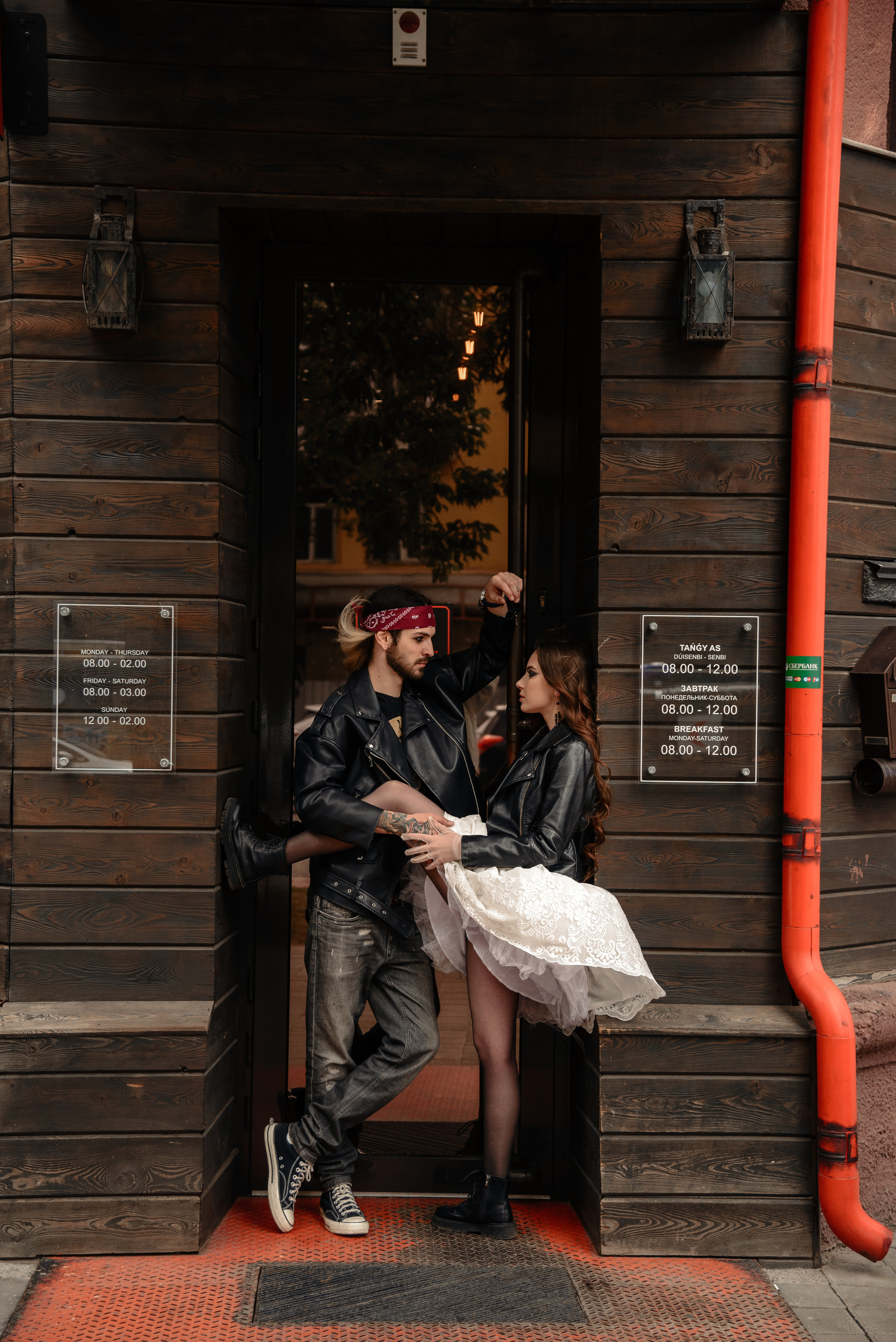 Рок-свадьба в Караганде. Свадебный фотограф Караганда