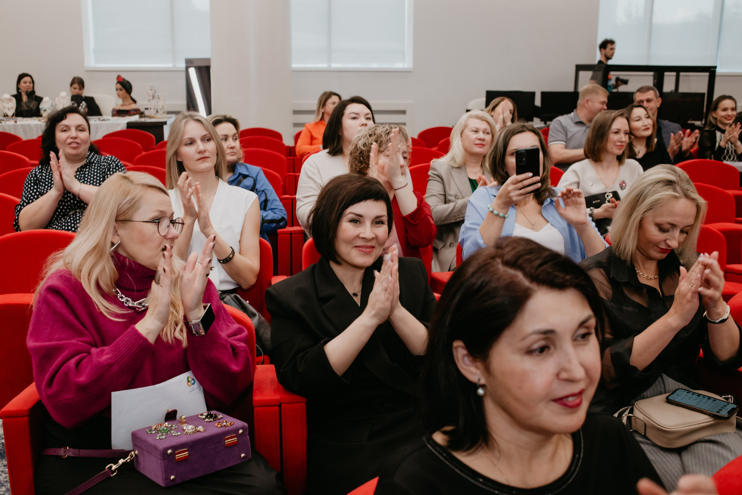 Конференция. Сила объединения. Фотограф в Челябинске Ополихина Анна