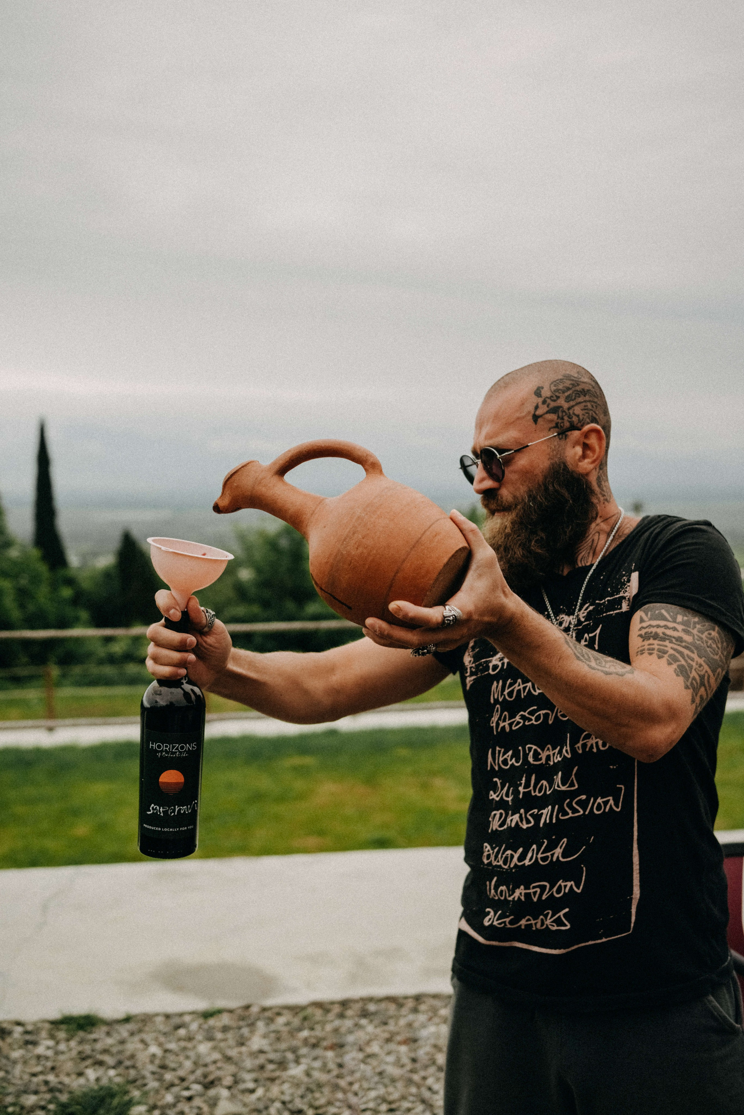 Предметная съемка для винодельни. Портретный и свадебный фотограф в Тбилиси • xeniqo