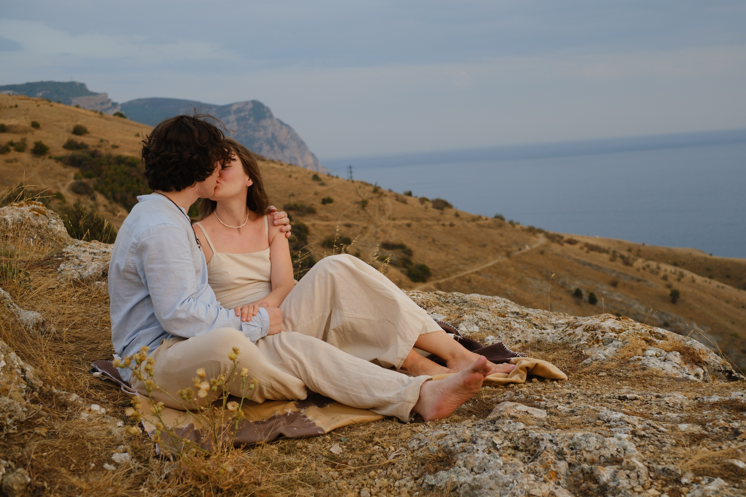 Л+Н в Балаклаве. Профессиональная фотосъемка в Крыму. Натуральные эмоции и живые кадры. Забронируйте дату прямо сейчас!