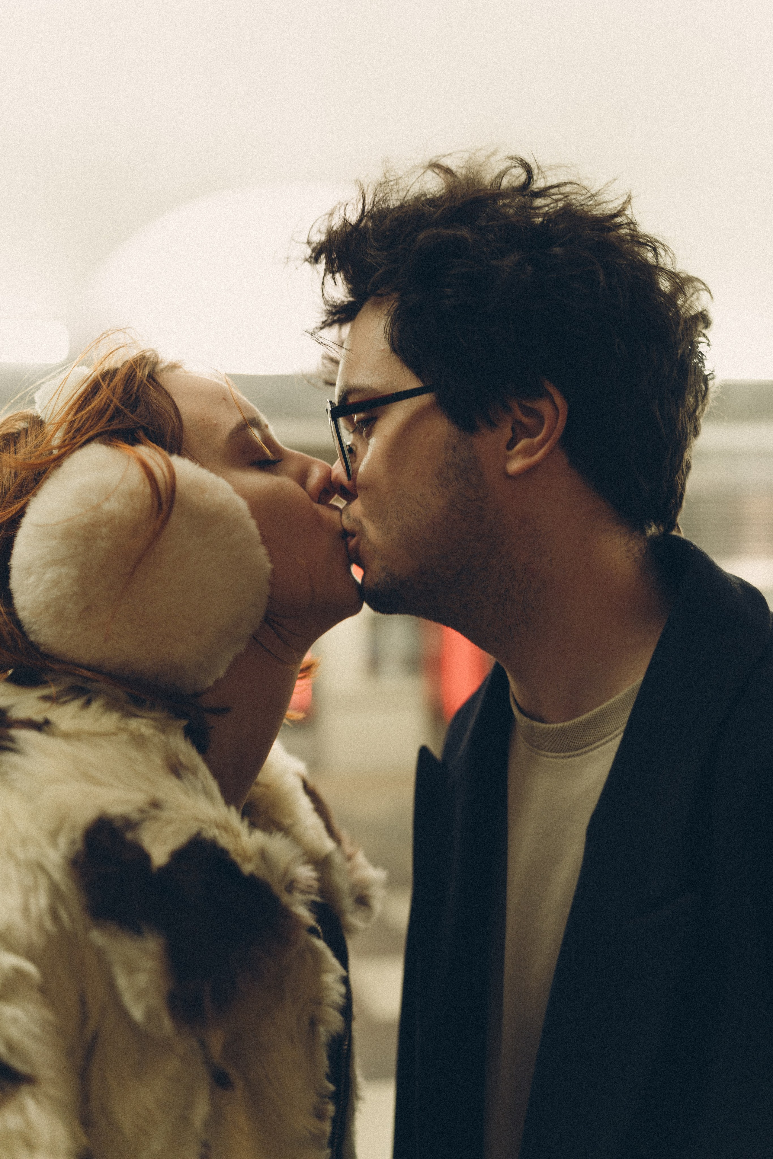 НОВОГОДНЯЯ ФОТОСЕСИИЯ ПАРЫ В МЕТРО ЛЮБОВЬ. Профессиональный фотограф, Санкт-Петербург — Виктория Богомолова