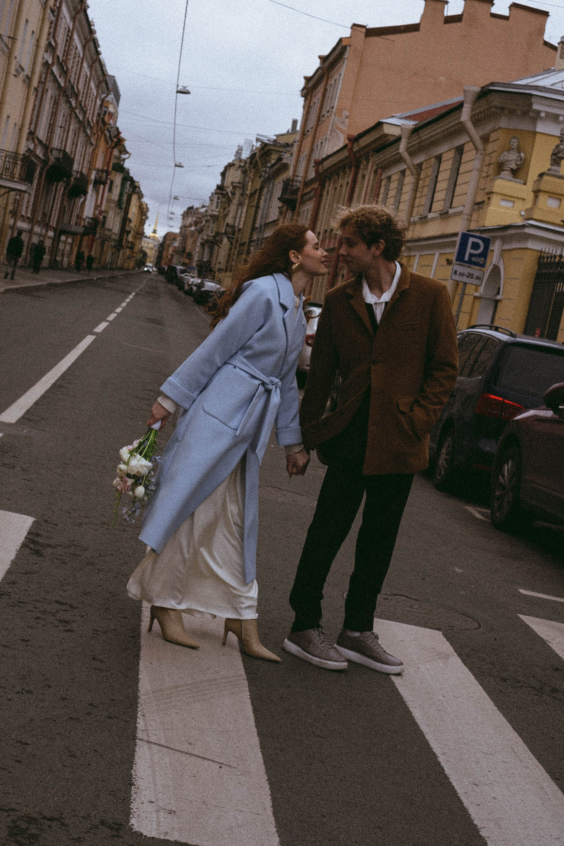 СВАДЕБНАЯ ПРОГУЛКА ПО ПЕТРОГРАДКЕ ВЕСНОЙ (ФОТОСЕССИИЯ ПАРЫ СВАДЕБНАЯ). Профессиональный фотограф, Санкт-Петербург — Виктория Богомолова