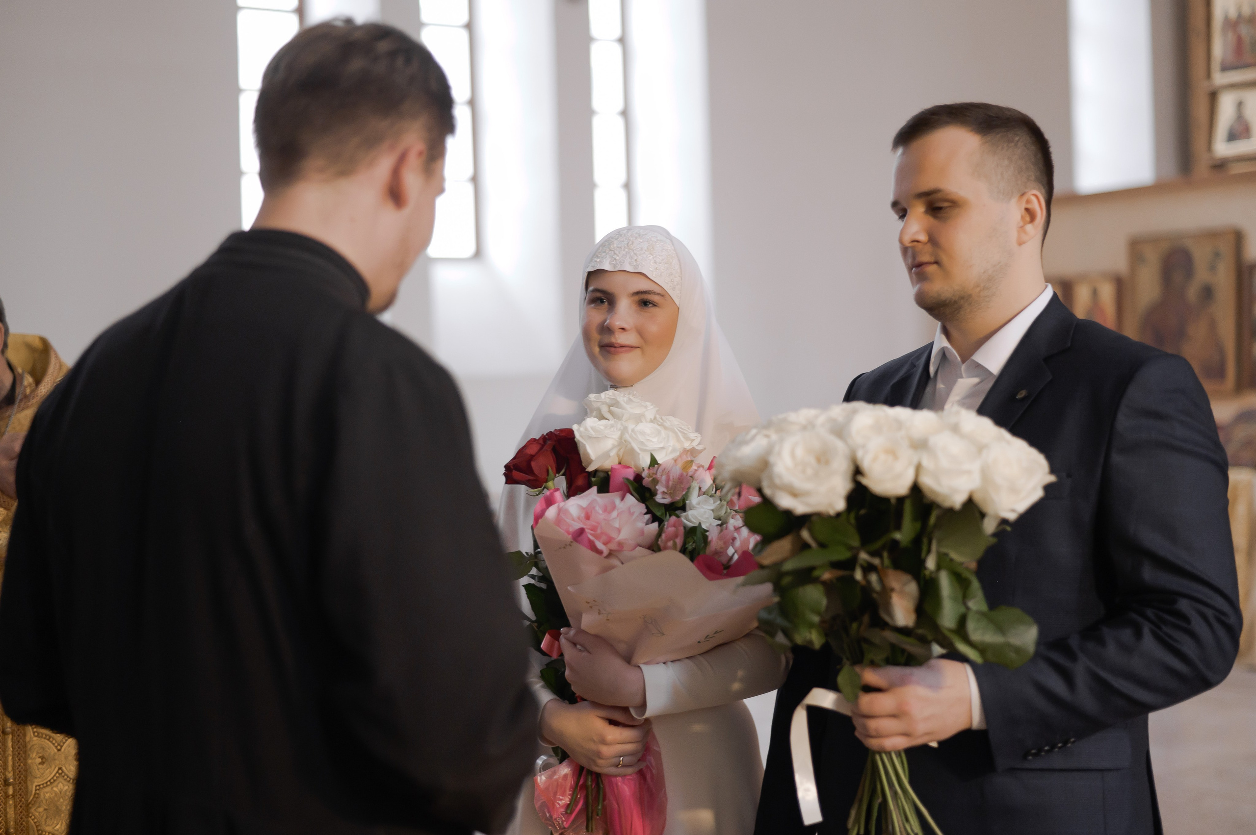 Евгений & Милисса (Санкт-Петербург, Троицкий храм). Семейный и свадебный фотограф в Санкт-Петербурге Серафима Смирнова