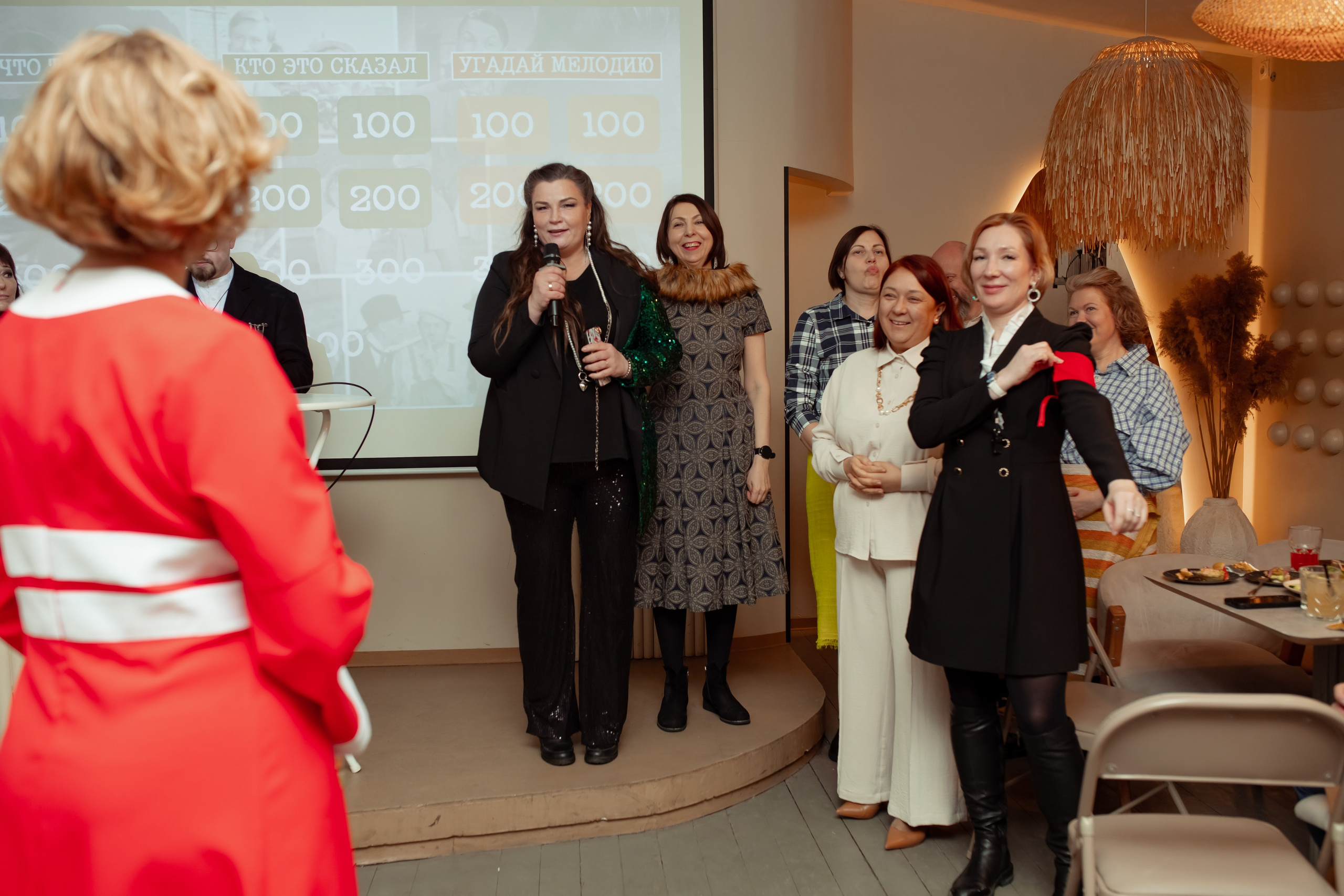 Юбилей Анны в стиле Гайдая. Семейный и детский фотограф в Москве Дорогова Екатерина