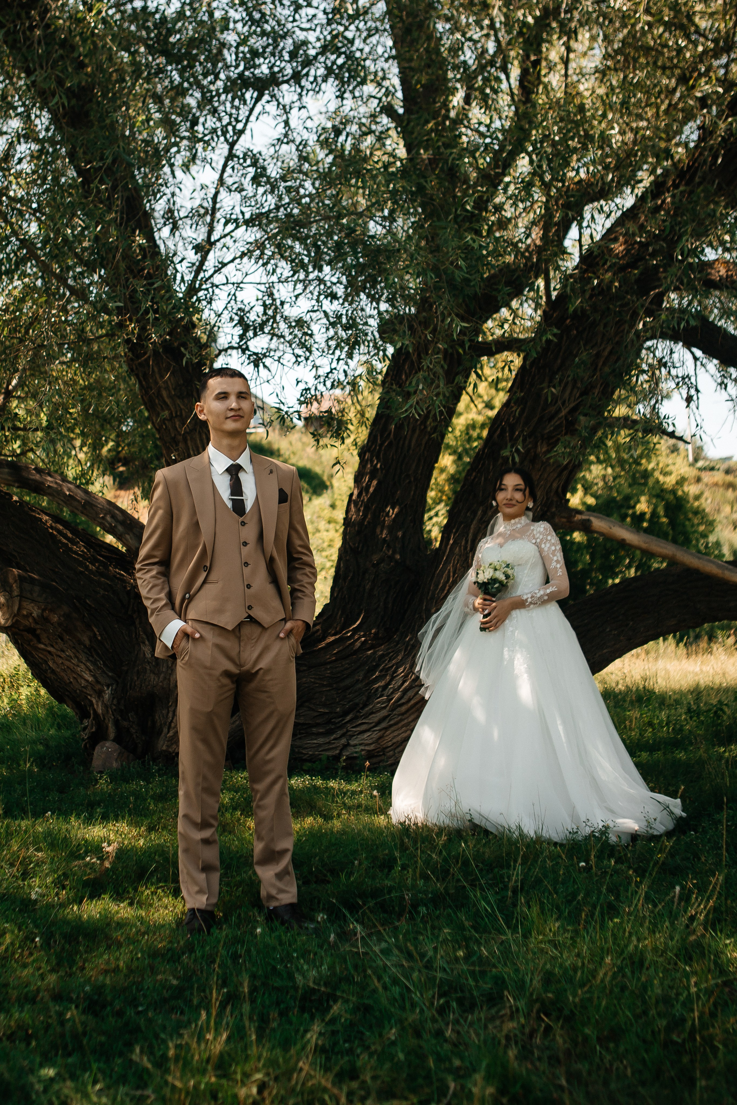 Свадьба в Динопарке. Свадебный фотограф Виктория Чуйко Магнитогорск. Визуал для бизнеса