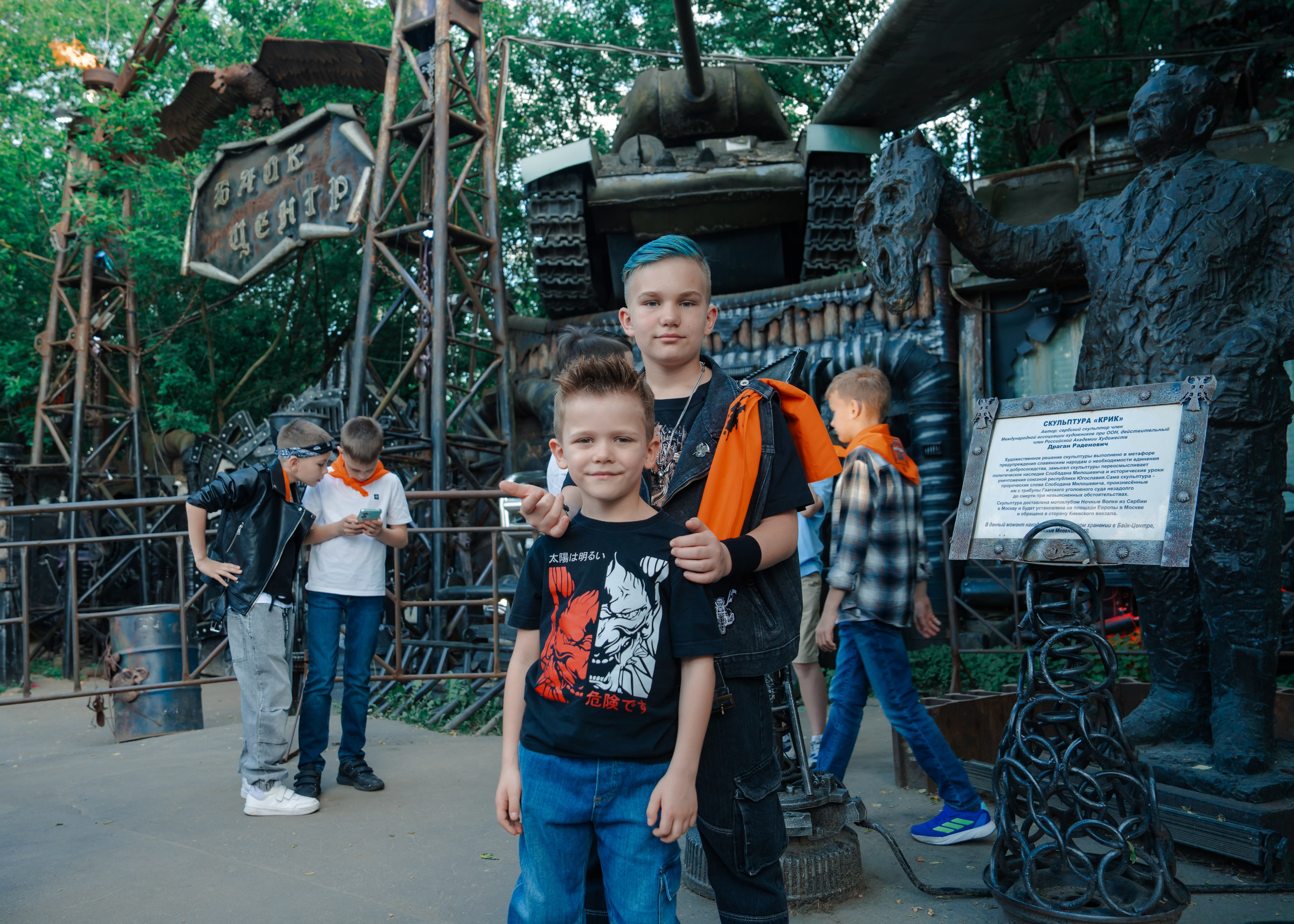 Выпускной Байк Центр «Ночные волки». Крамер Юлиана детский и семейный фотограф