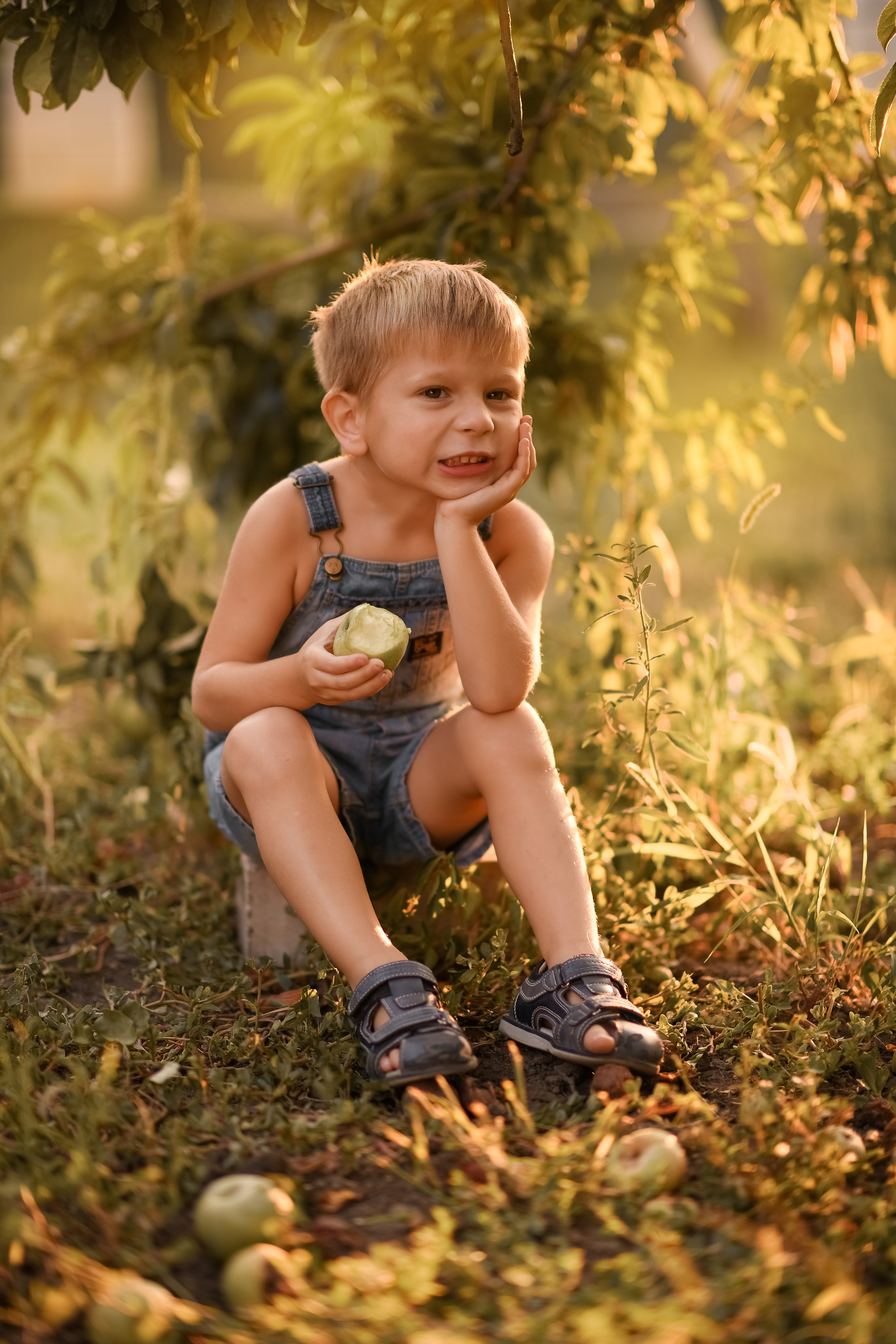 Яблочный сад. Семейный, детский фотограф в Ростове-на-Дону Совенко Юлия