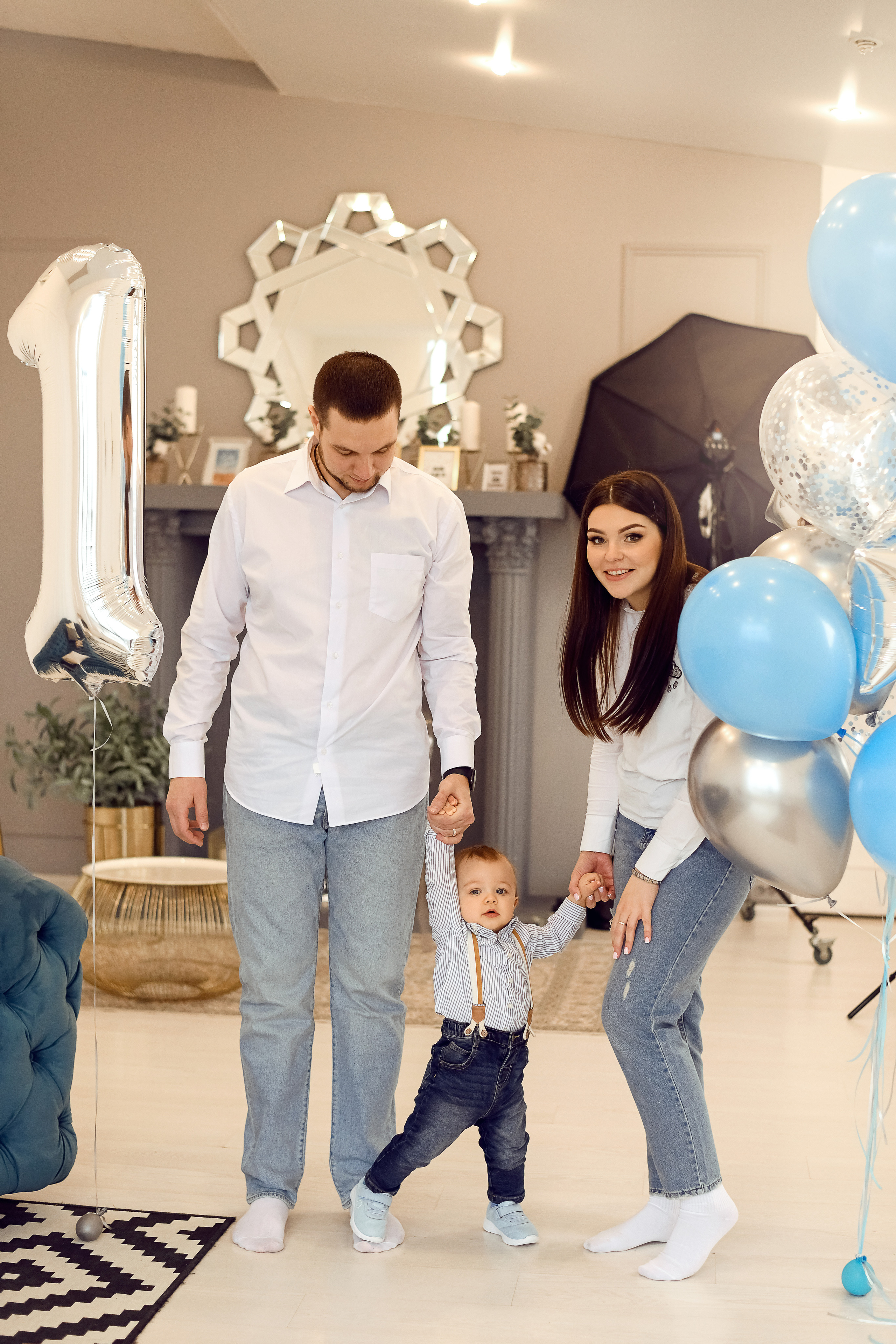 Мише 1 годик. Семейный, детский фотограф в Ростове-на-Дону Совенко Юлия