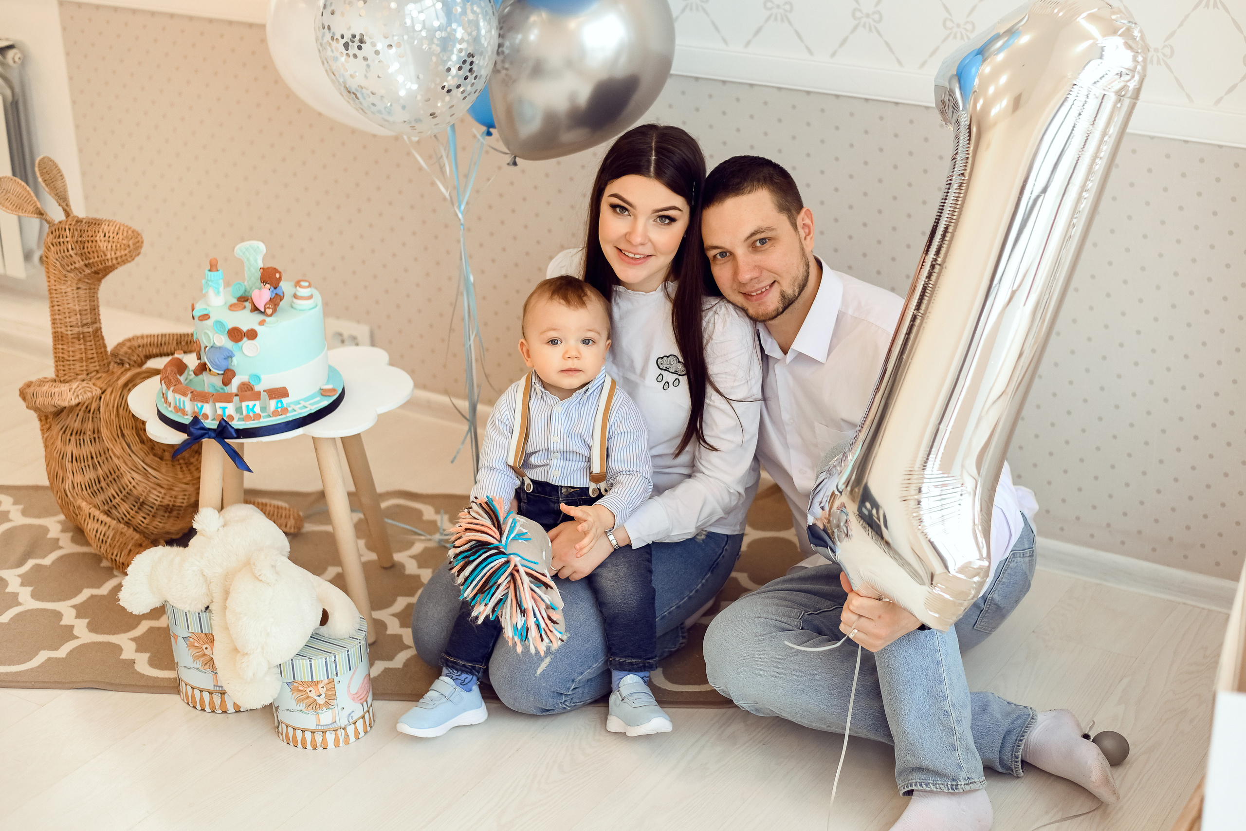 Мише 1 годик. Семейный, детский фотограф в Ростове-на-Дону Совенко Юлия