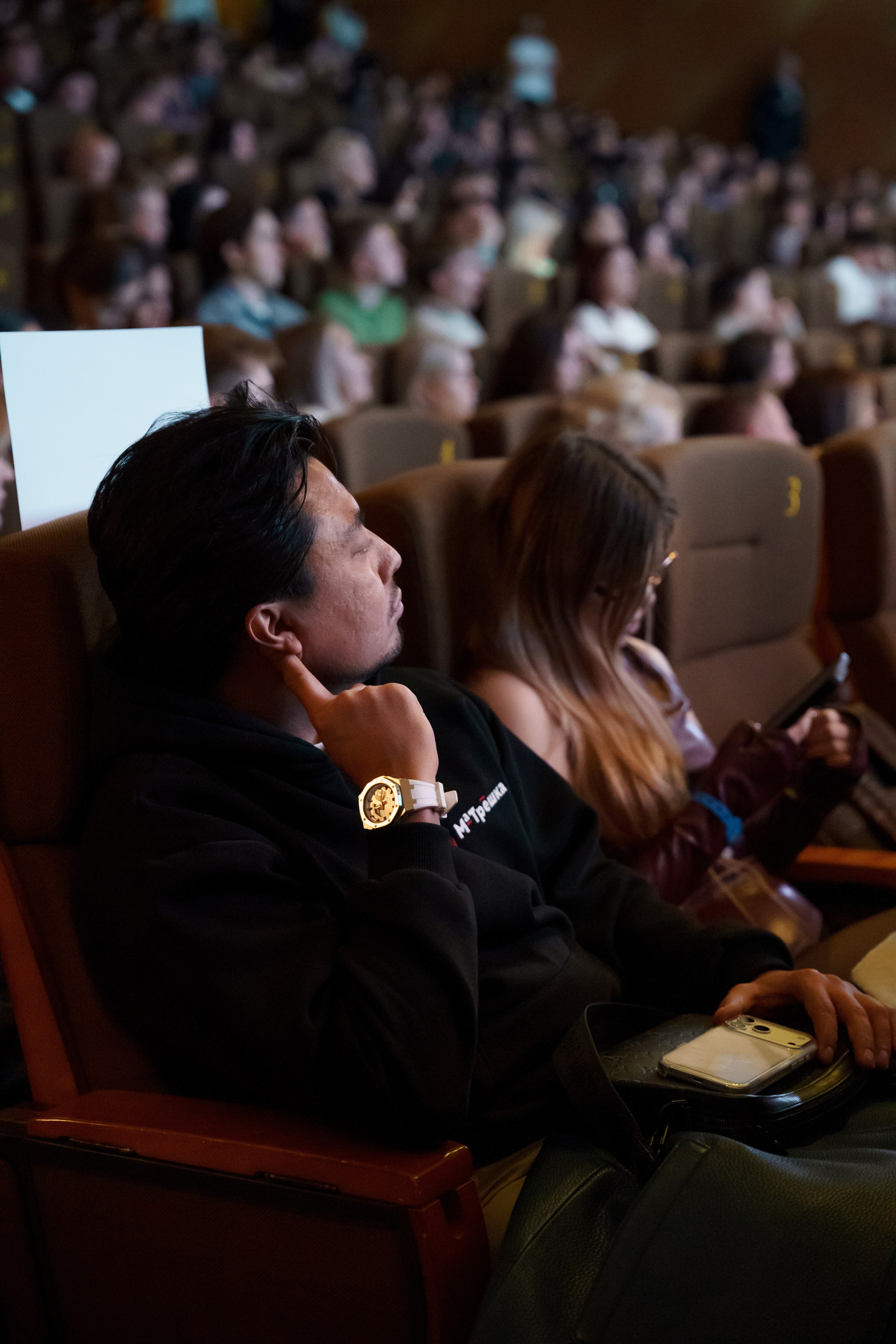 Репортажный фотограф на конференцию в Москве. Репортажный фотограф в Москве Саша Дружинина