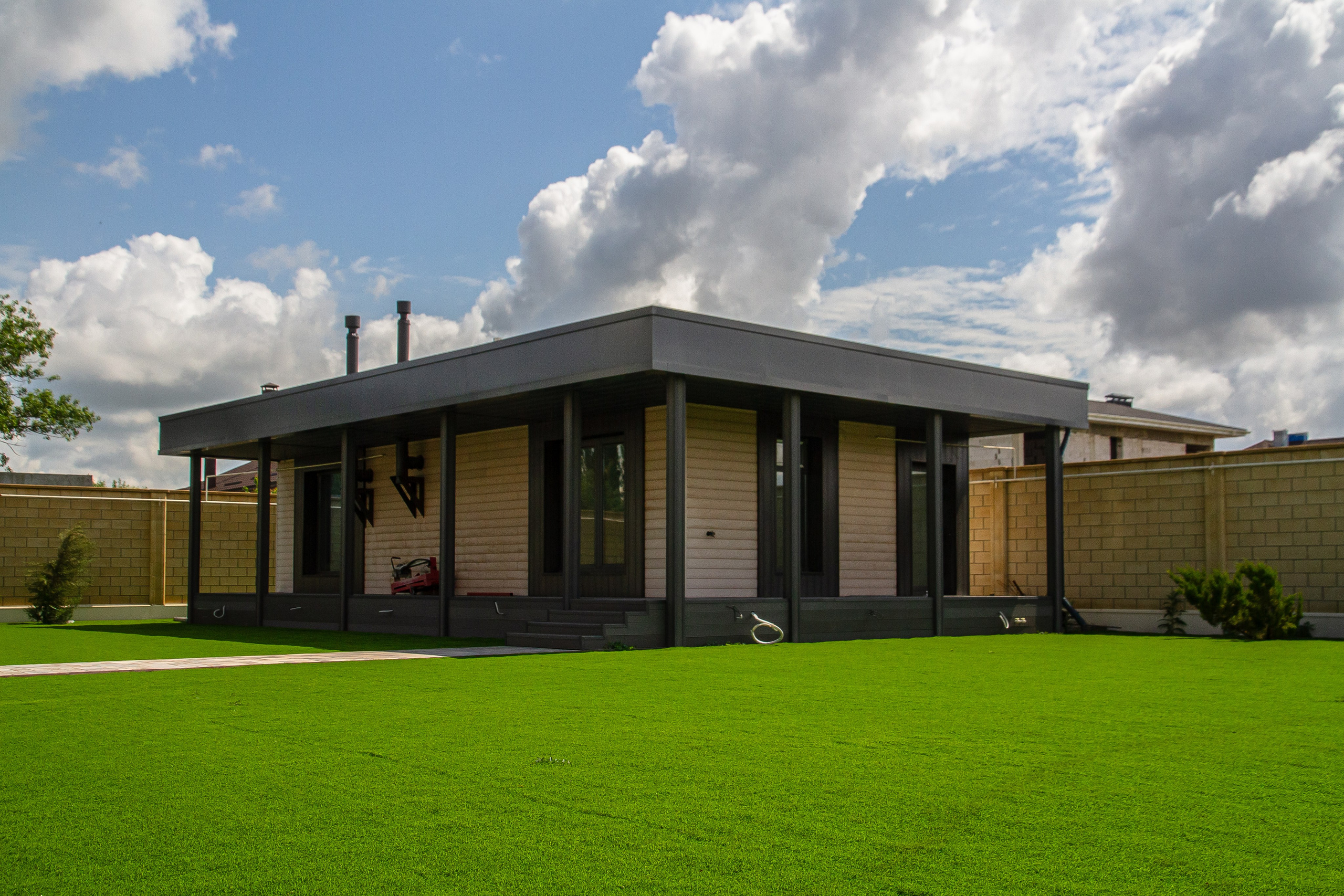 Дом 1. Фотограф Антон Катунин | Симферополь