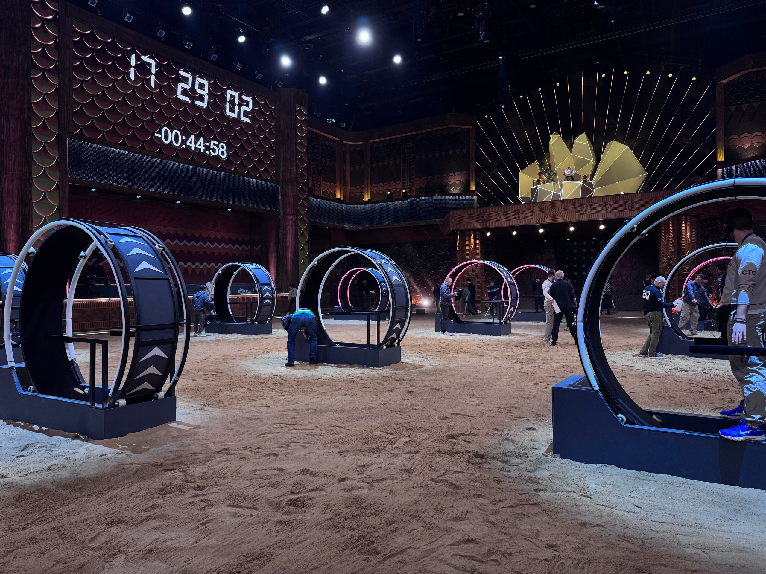 БОГАТЫРСКИЕ ИГРЫ для СТС. Художник-постановщик кино и театра в Москве и Санкт-Петербурге Медведников Николай