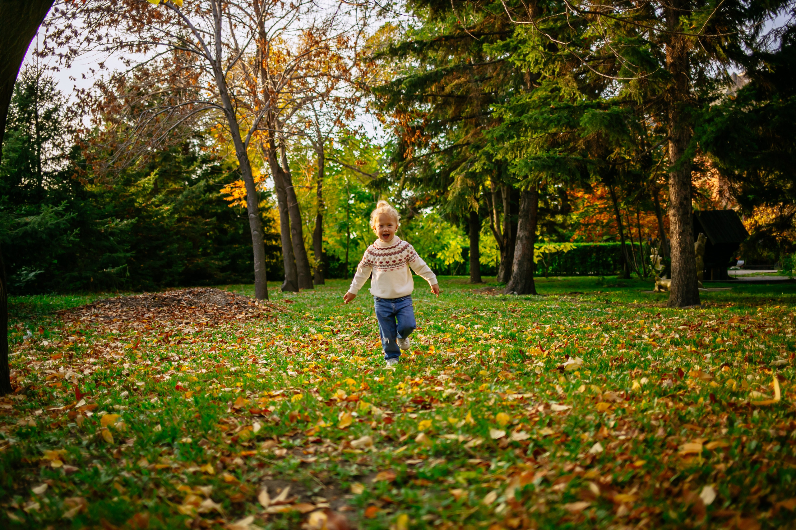 Юля, Анюта, Есения