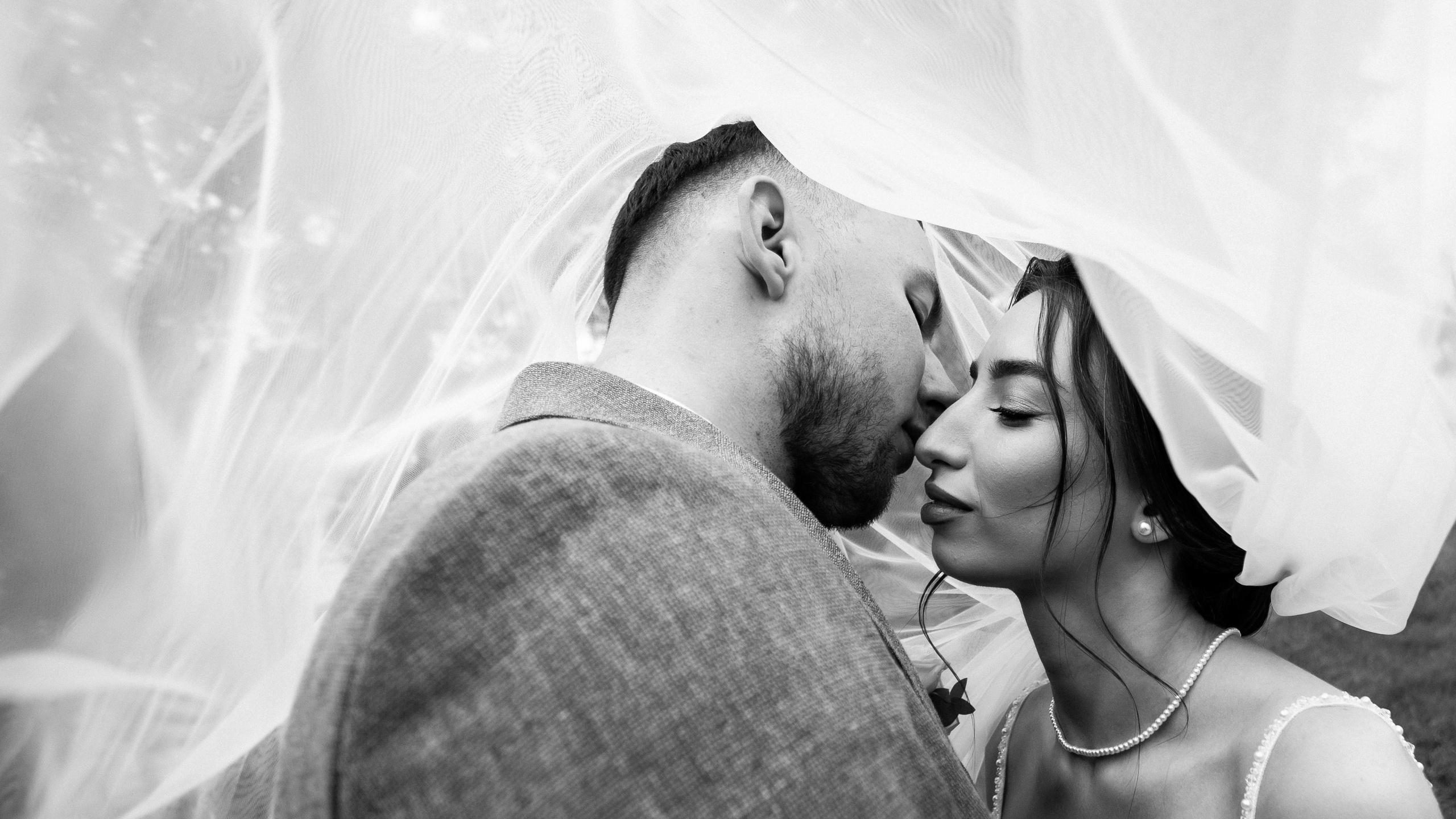 Александр & Анастасия. Свадебный и портретный фотограф в Омске Антон Карев