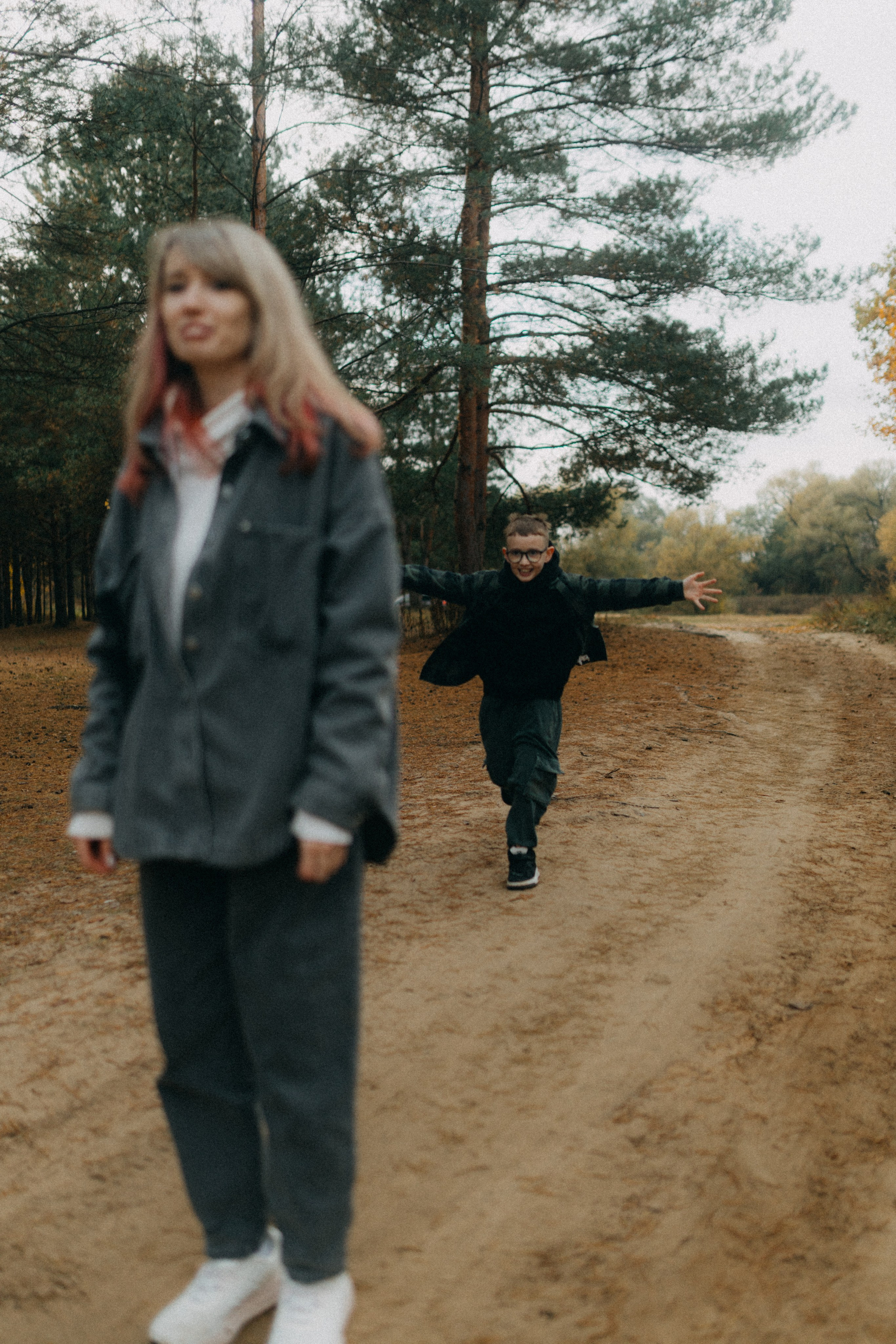 Ксюша & Федя. Прогулка с Лайдом. Фотограф НОГИНСК, Москва, Анастасия Белая