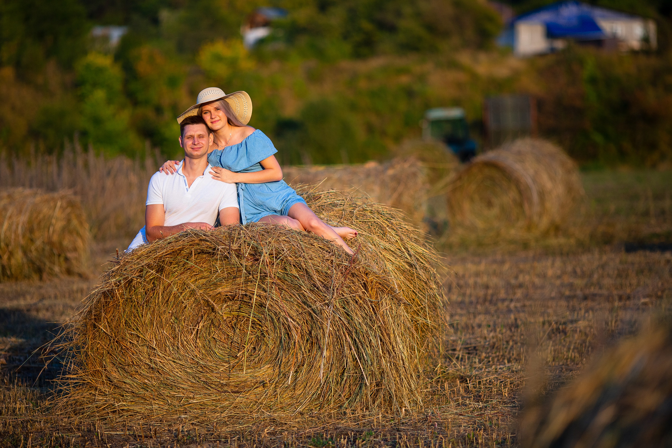 Фотосессия в стогах Алматы. Свадебный и семейный фотограф в Алматы Алексей Балышев