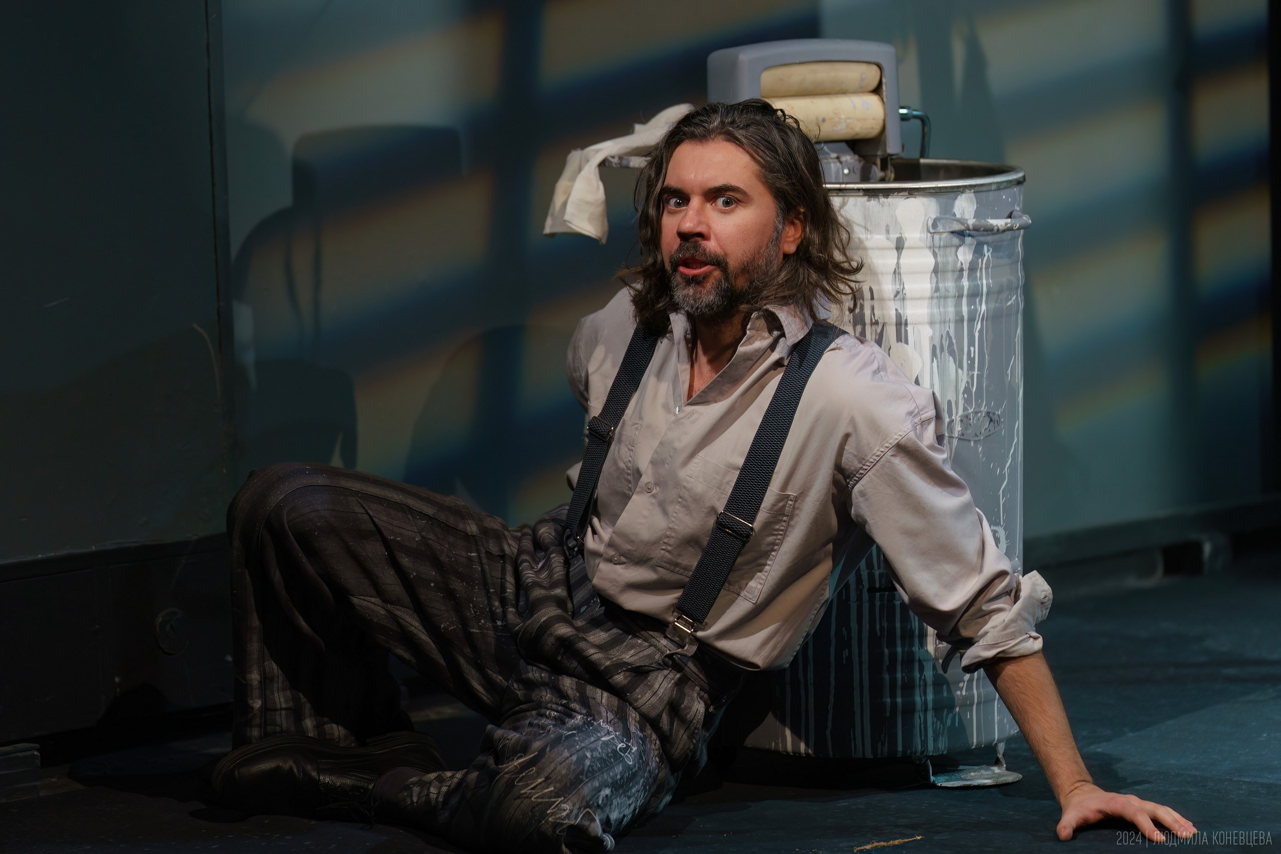 «Свет­лые души, или О том, как на­пи­сать рас­сказ», режиссер Михаил Крылов, Мастерская Петра Фоменко. Театральная фотография