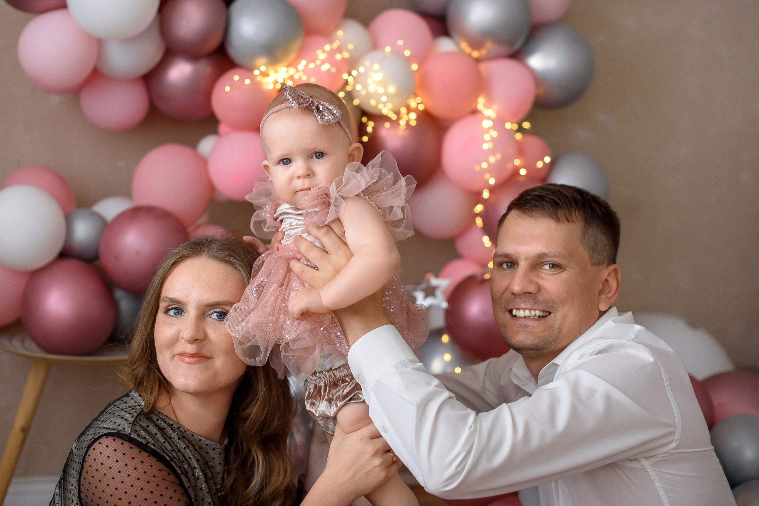 Годовасики)). Фотограф Каменск-Уральский Алена Обвинцева (фото новорожденных, в ожид