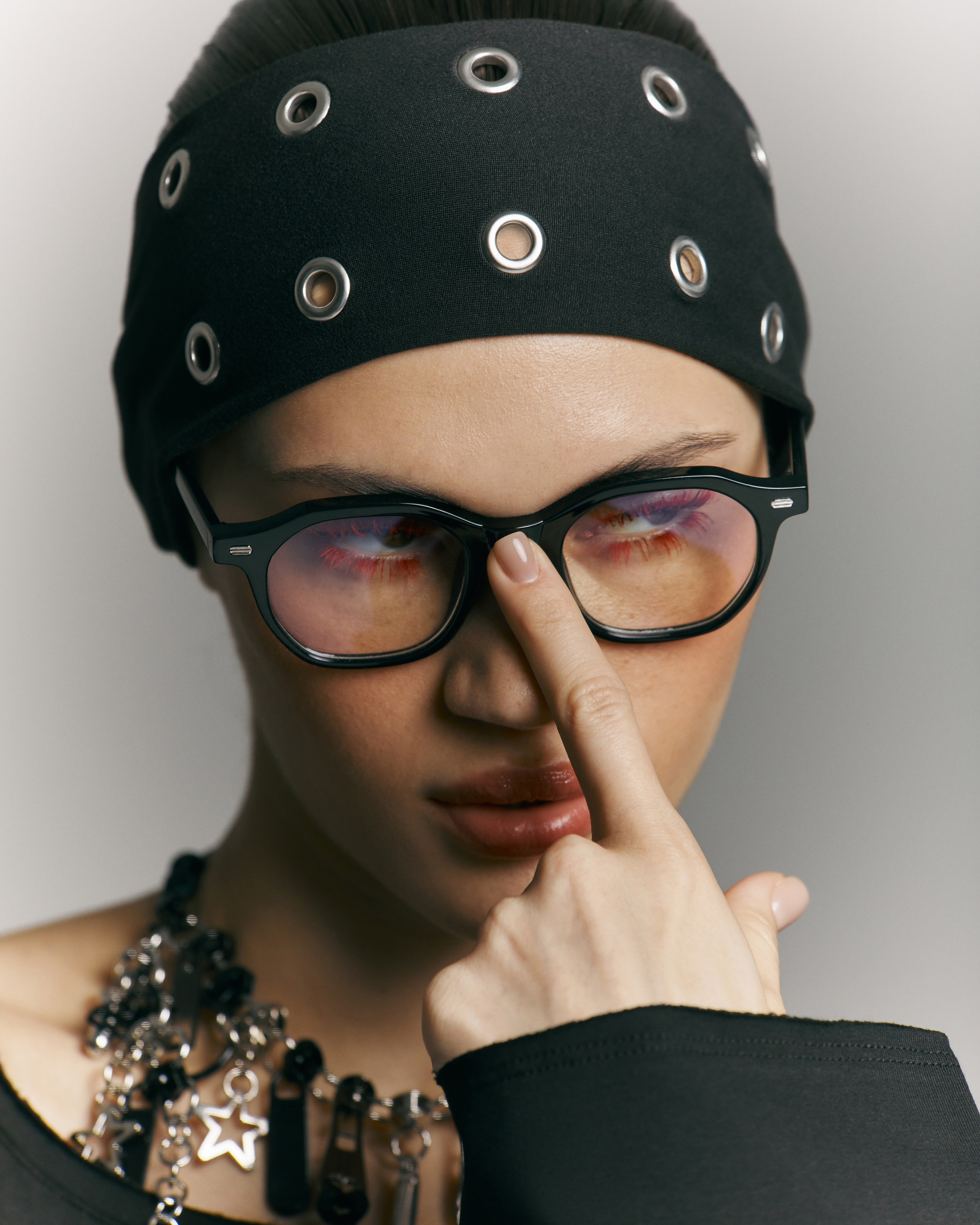 DEVIANT. Ретушер Polli_retouch