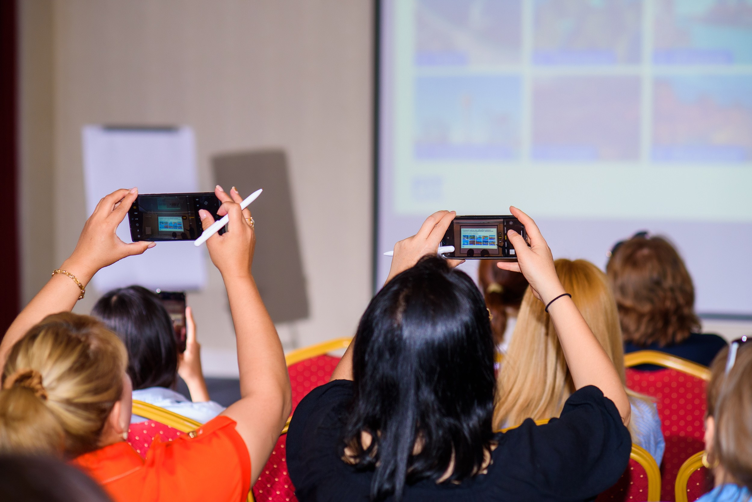 Репортажная съемка в Шымкенте — репортажный фотограф Михаил Клёшев. Михаил Клёшев — Профессиональный фотограф в Шымкенте и области