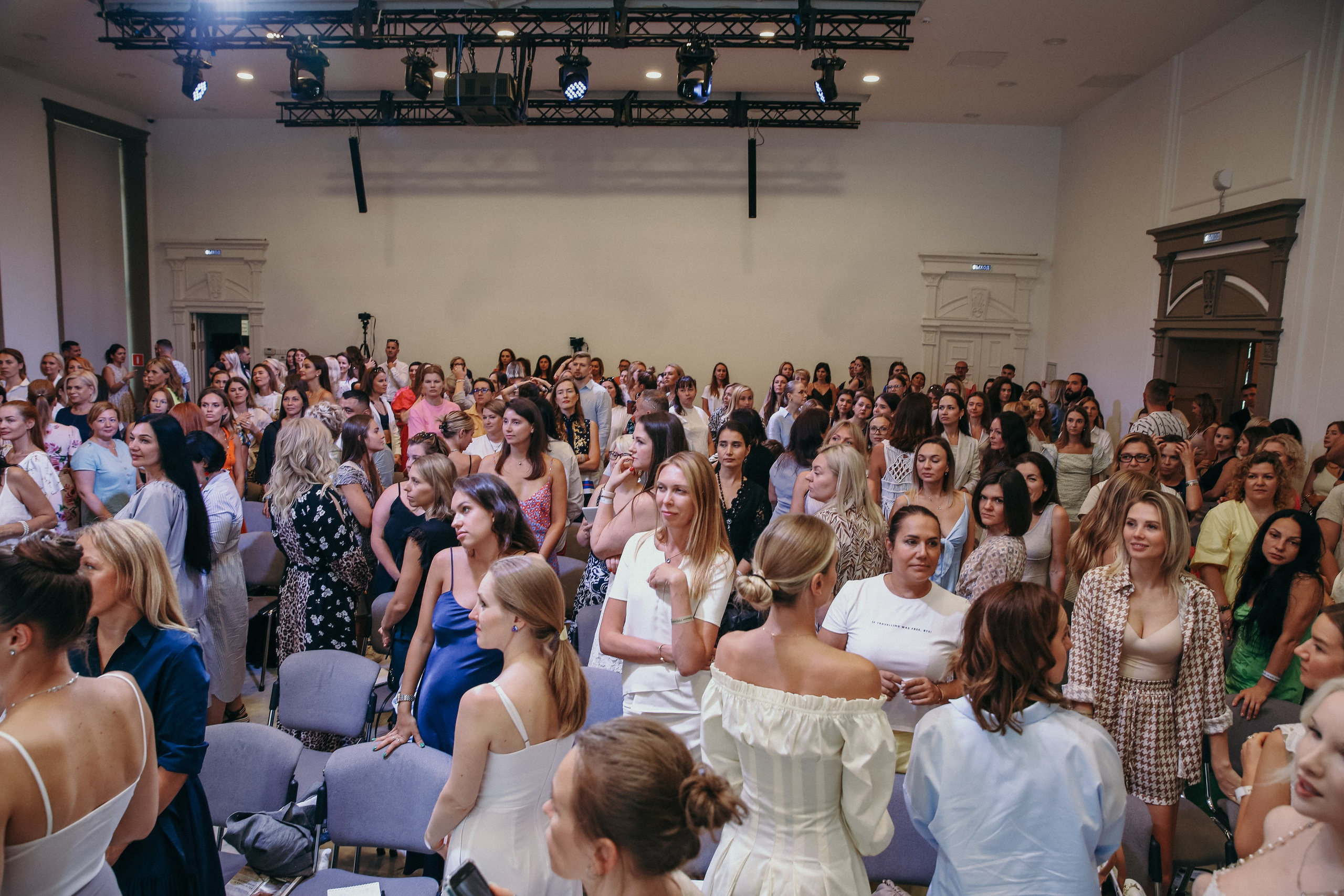 Тренинг Евгении Павловской. Фотограф и видеограф Анна Домашенко